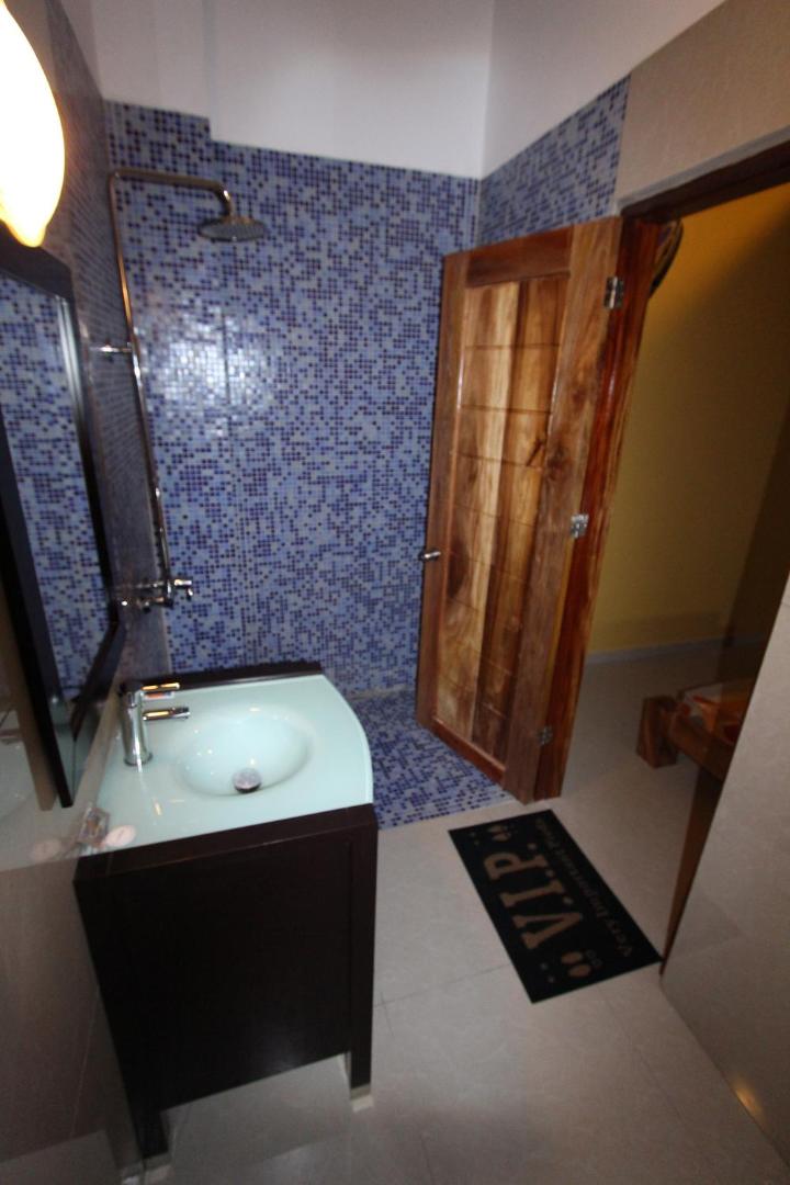 Aladin White Beach Resort