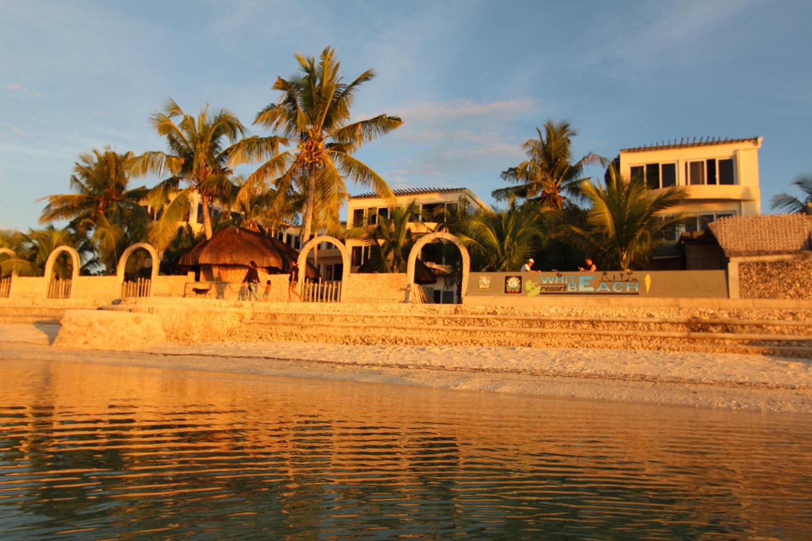 Aladin White Beach Resort