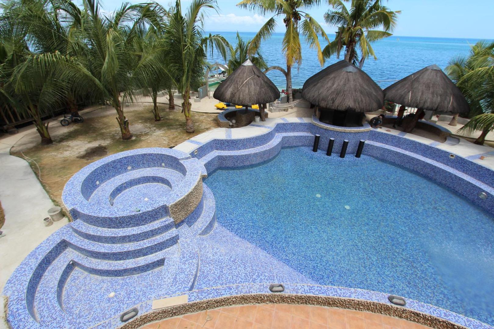 Aladin White Beach Resort