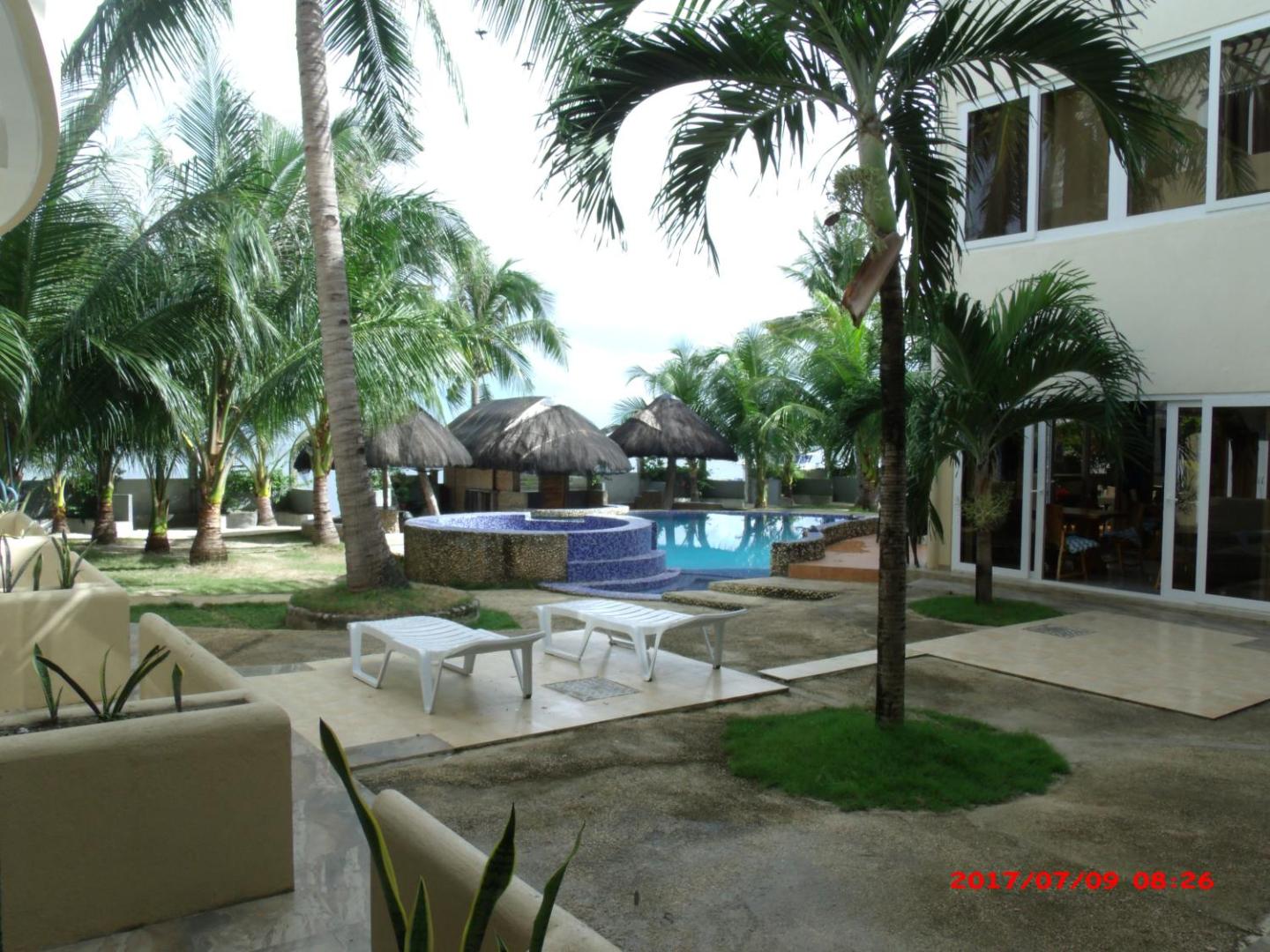 Aladin White Beach Resort