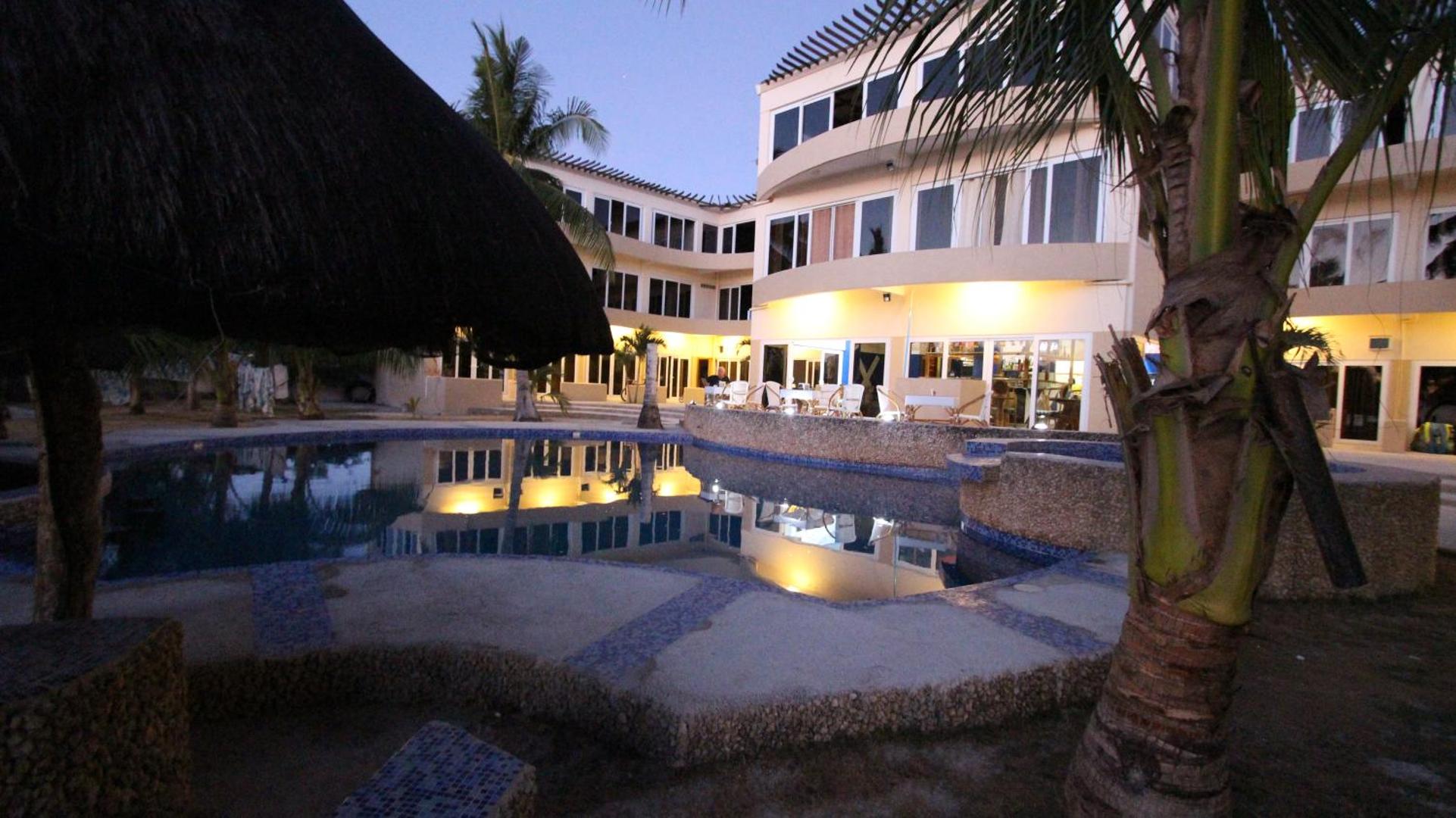 Aladin White Beach Resort