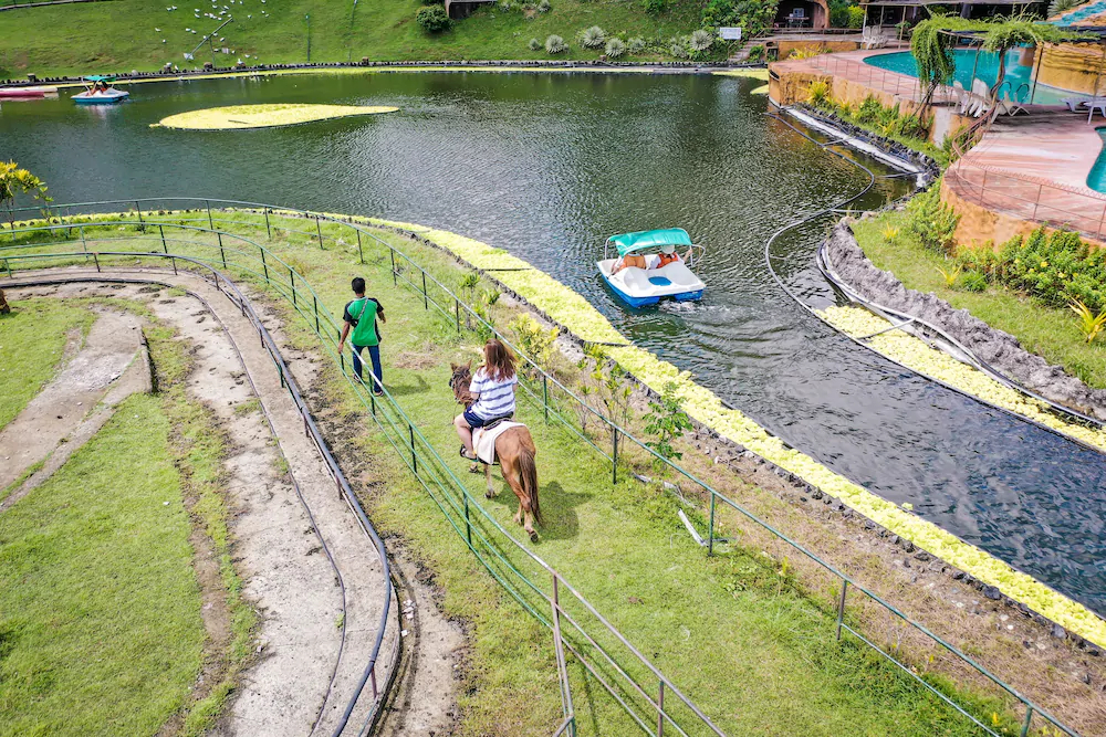 Garinfarm Pilgrimage Resort by Cocotel