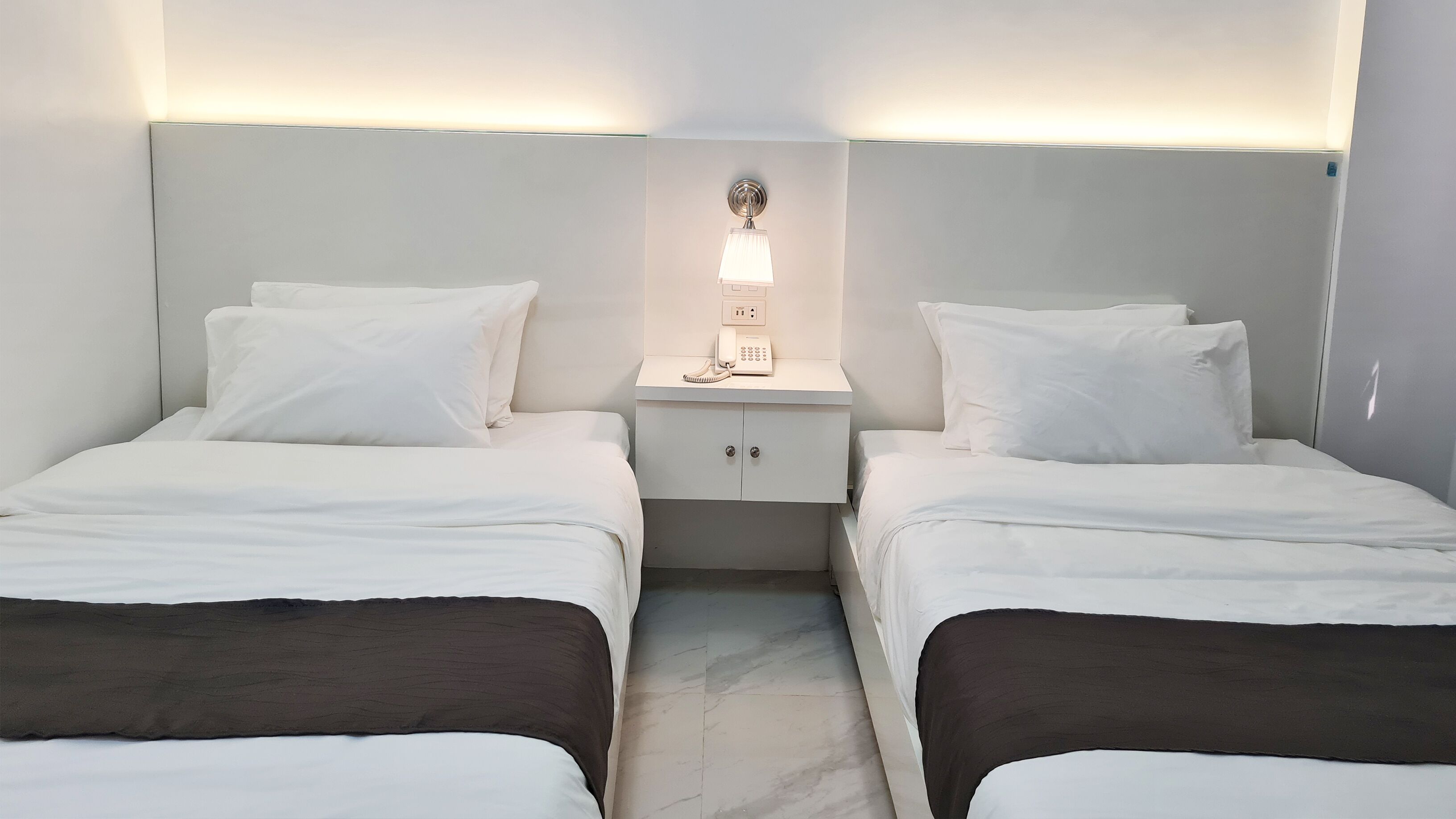 Staycation Hotel