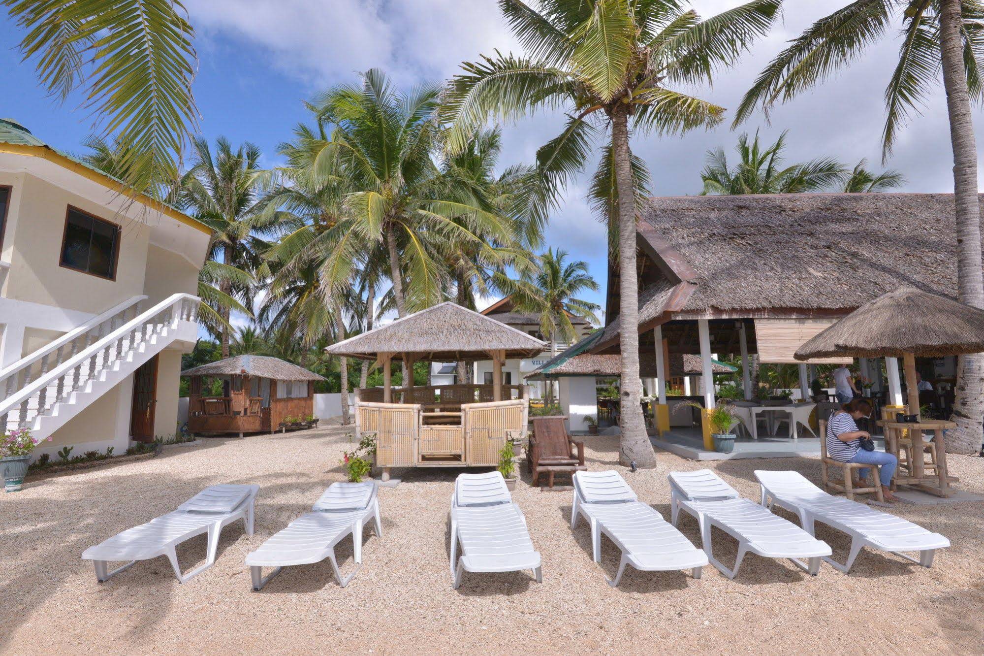 Lanas Beach Resort