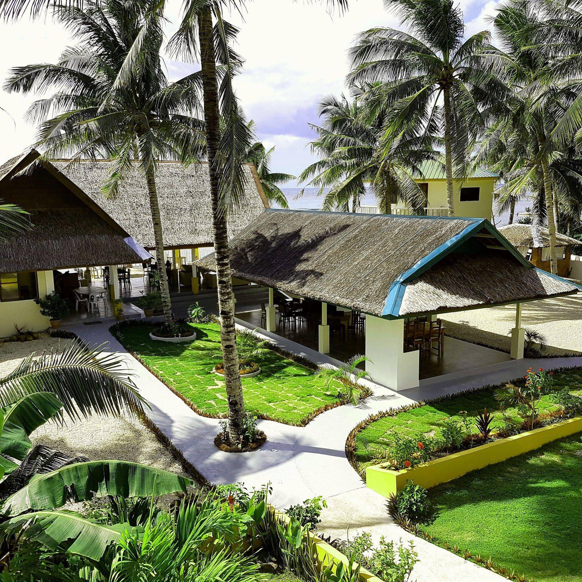 Lanas Beach Resort