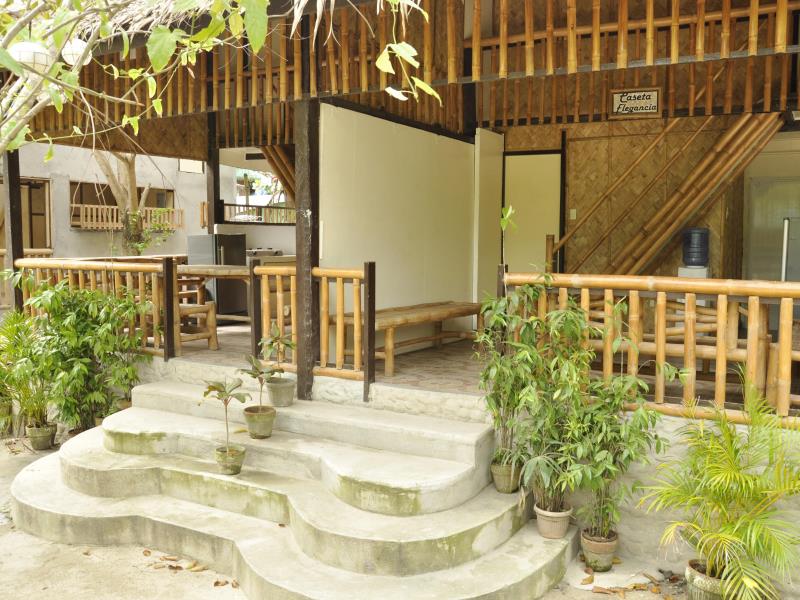Paseo Verde Beach Resort