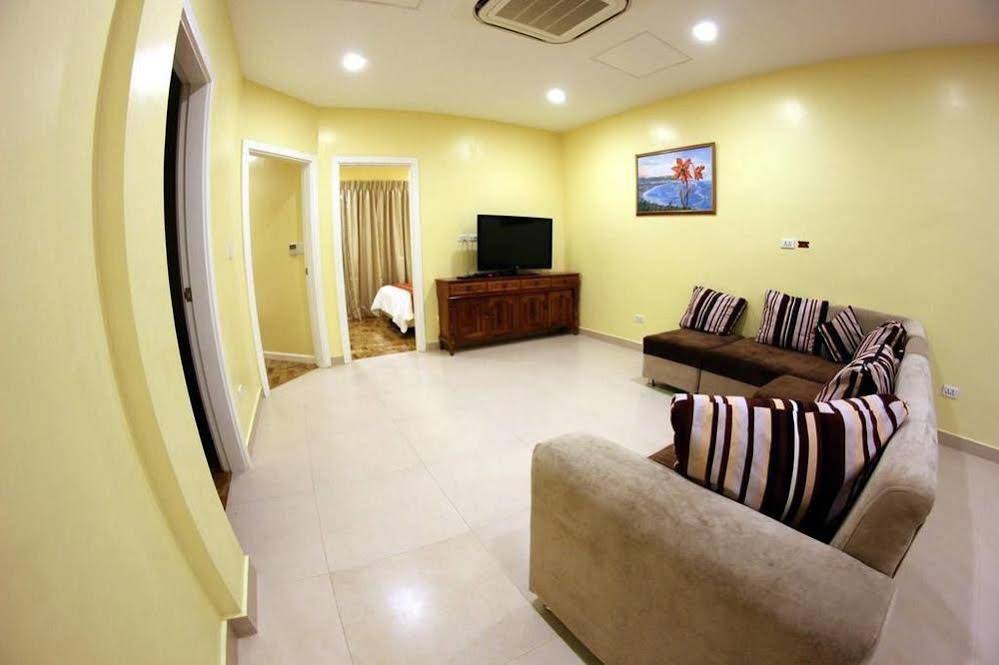 Awesome Hotel