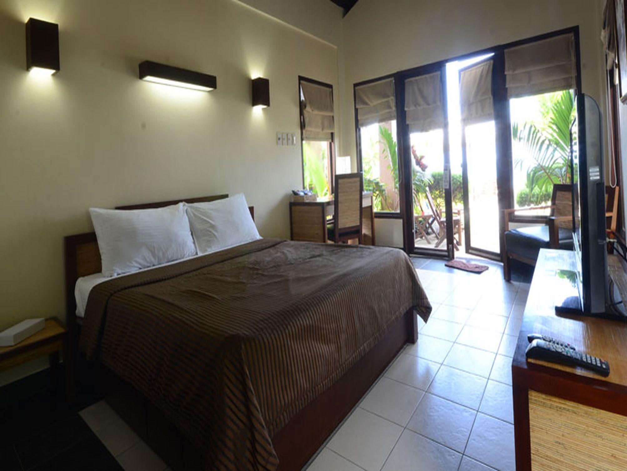 Kahuna Hotel, Cafe and Restaurant