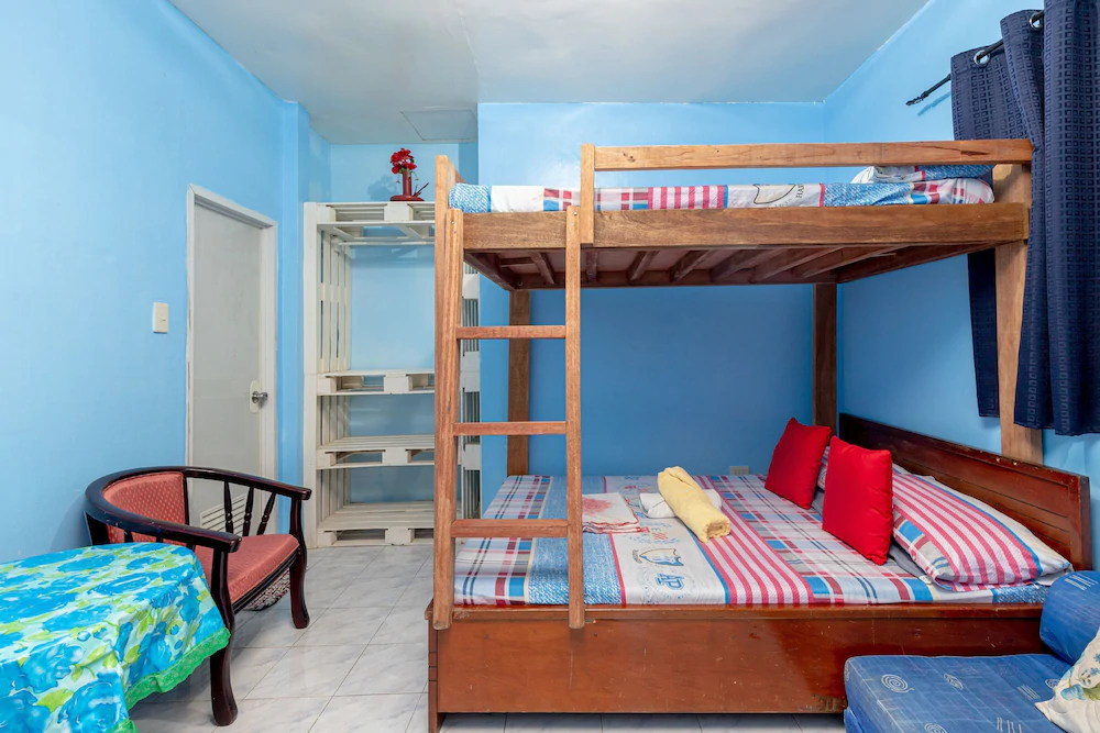 Monaliza Surf Resort