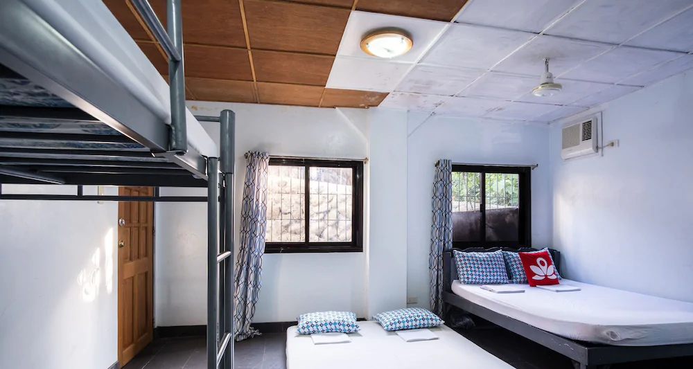 RX Hostel by ZEN Rooms