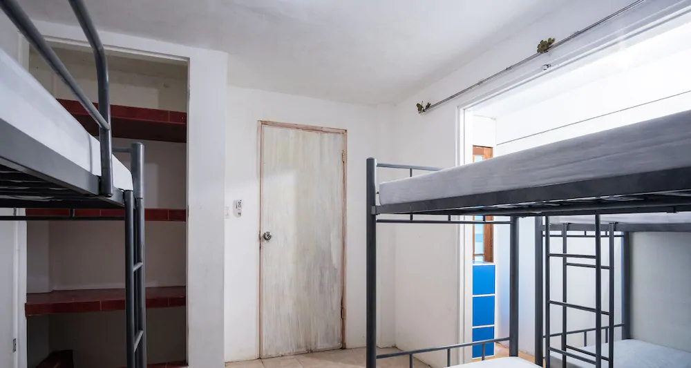 RX Hostel by ZEN Rooms