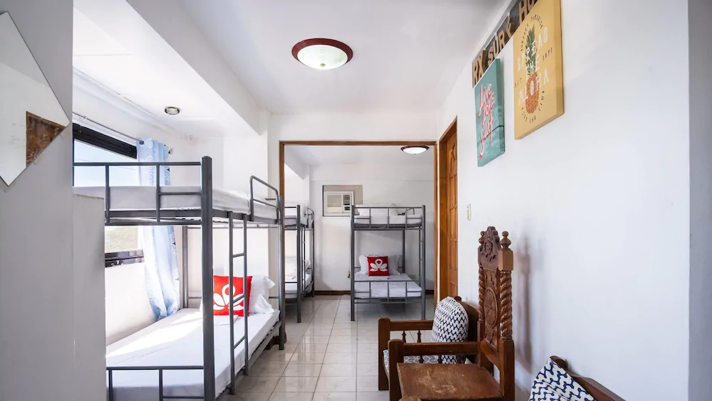 RX Hostel by ZEN Rooms
