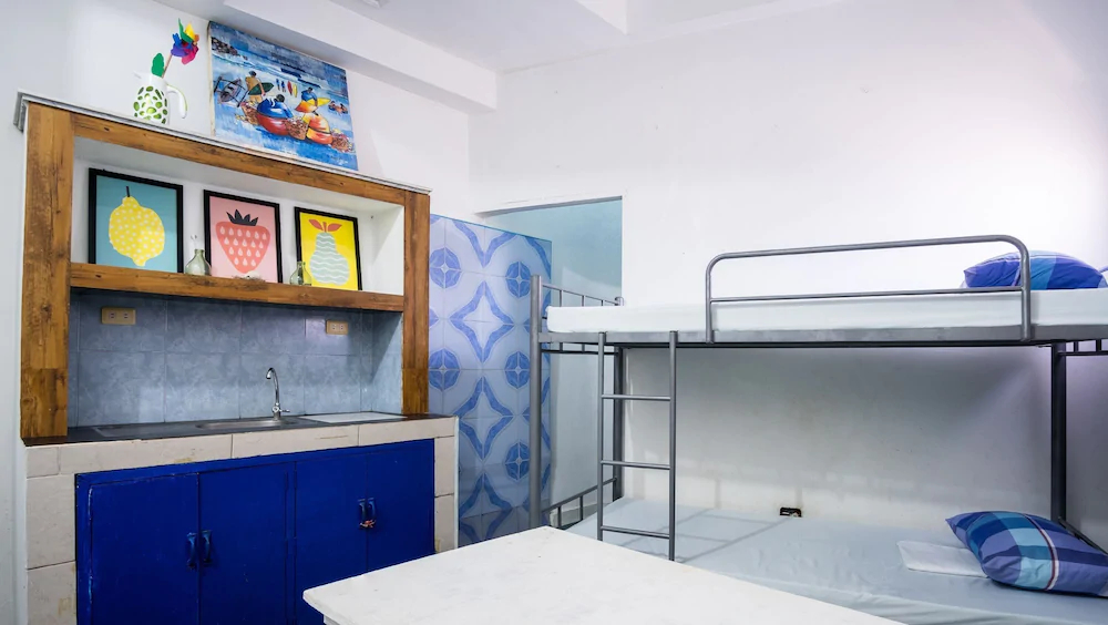 RX Hostel by ZEN Rooms