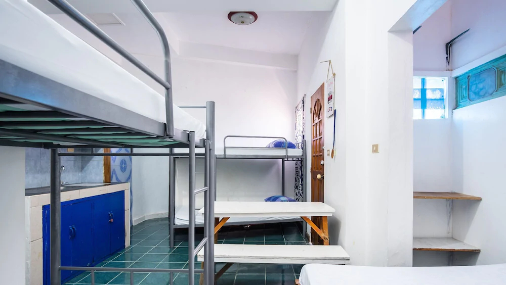 RX Hostel by ZEN Rooms