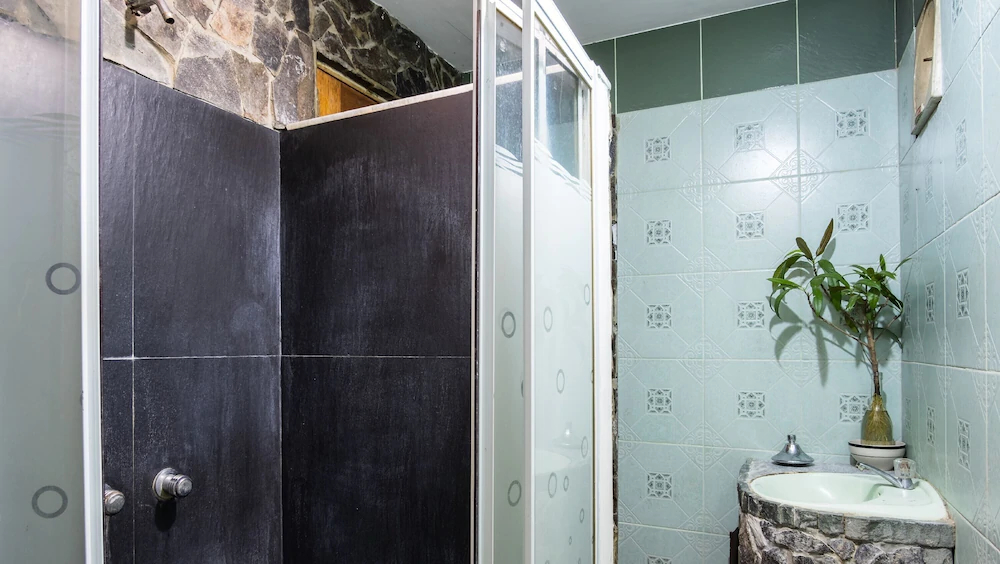 RX Hostel by ZEN Rooms
