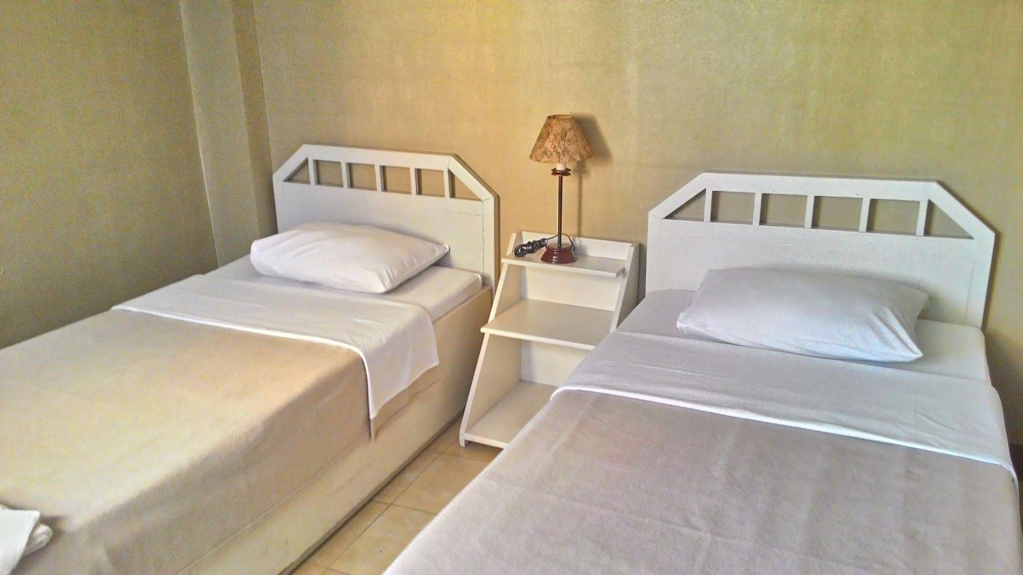 Benson Apartelle