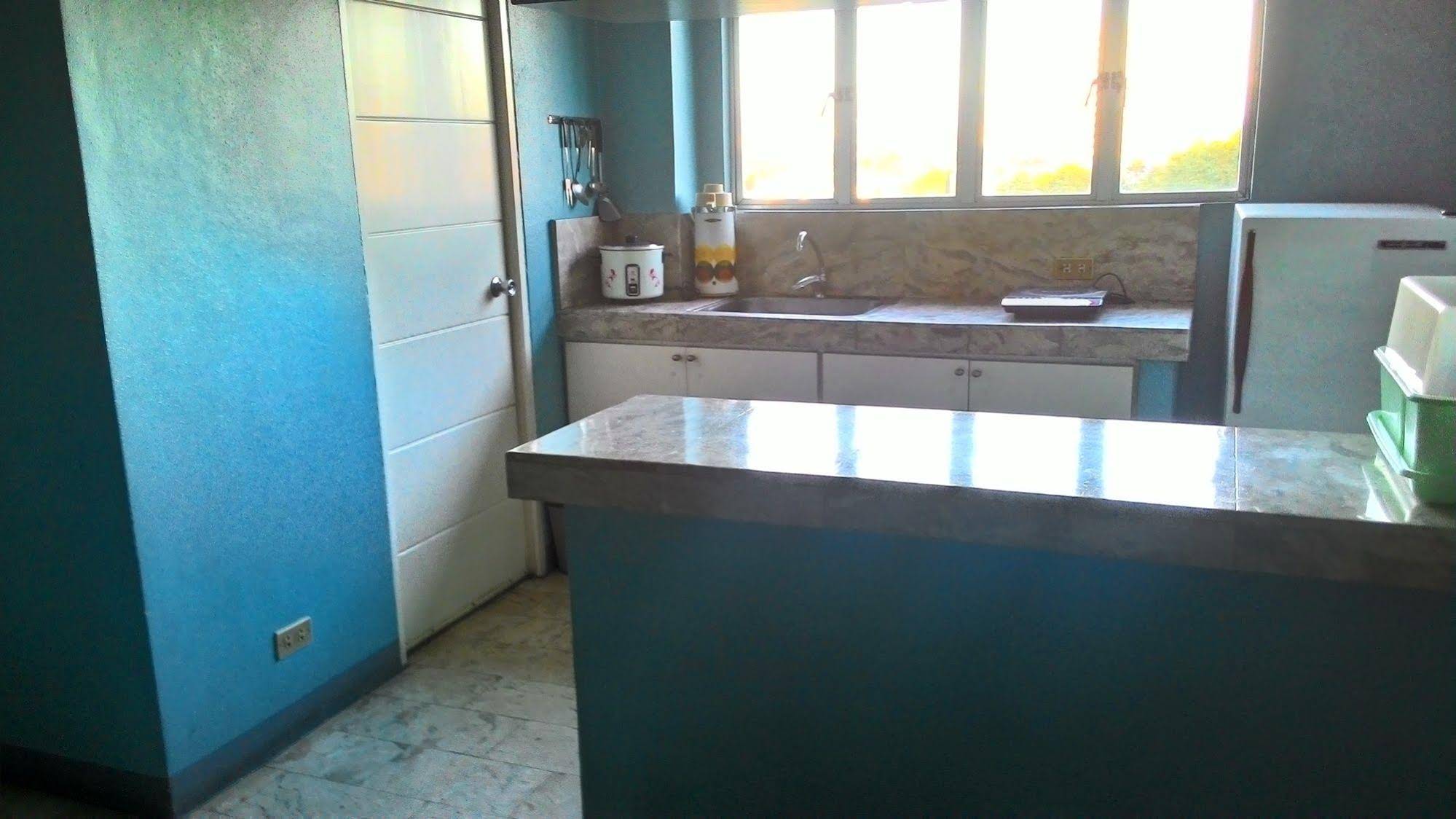 Benson Apartelle
