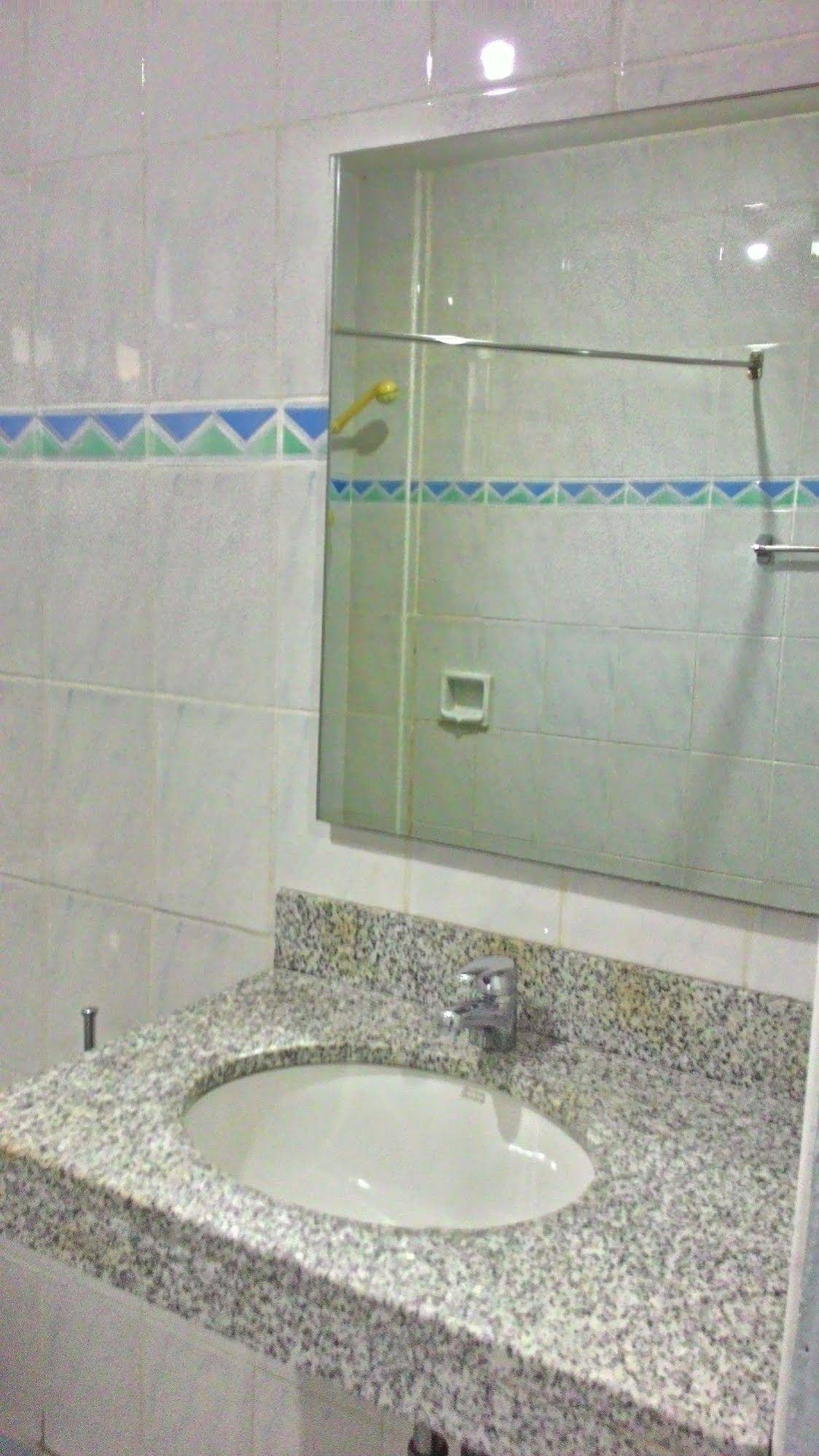 Benson Apartelle