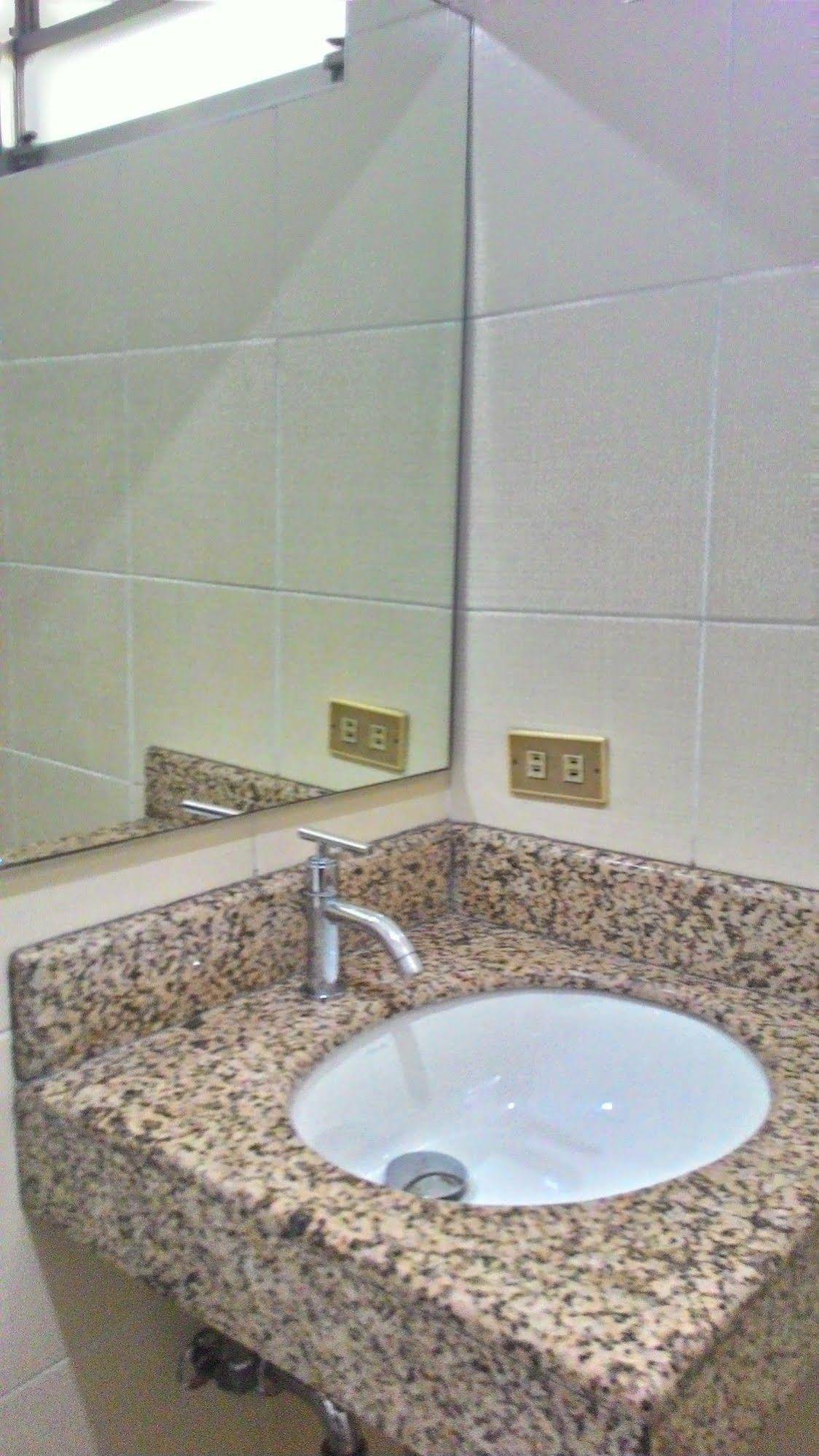 Benson Apartelle