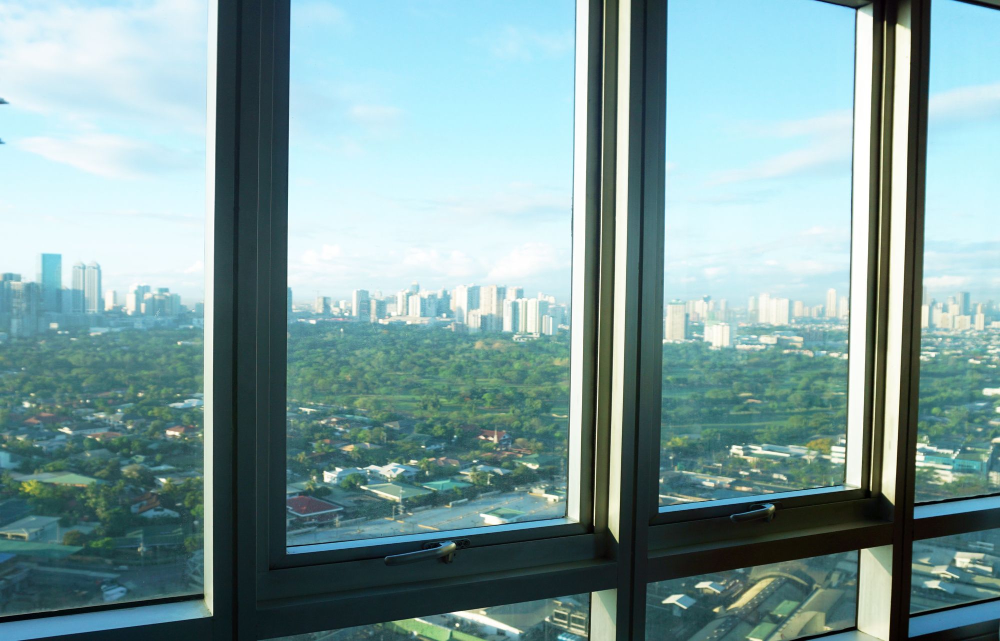 Greenhills Elan Modern