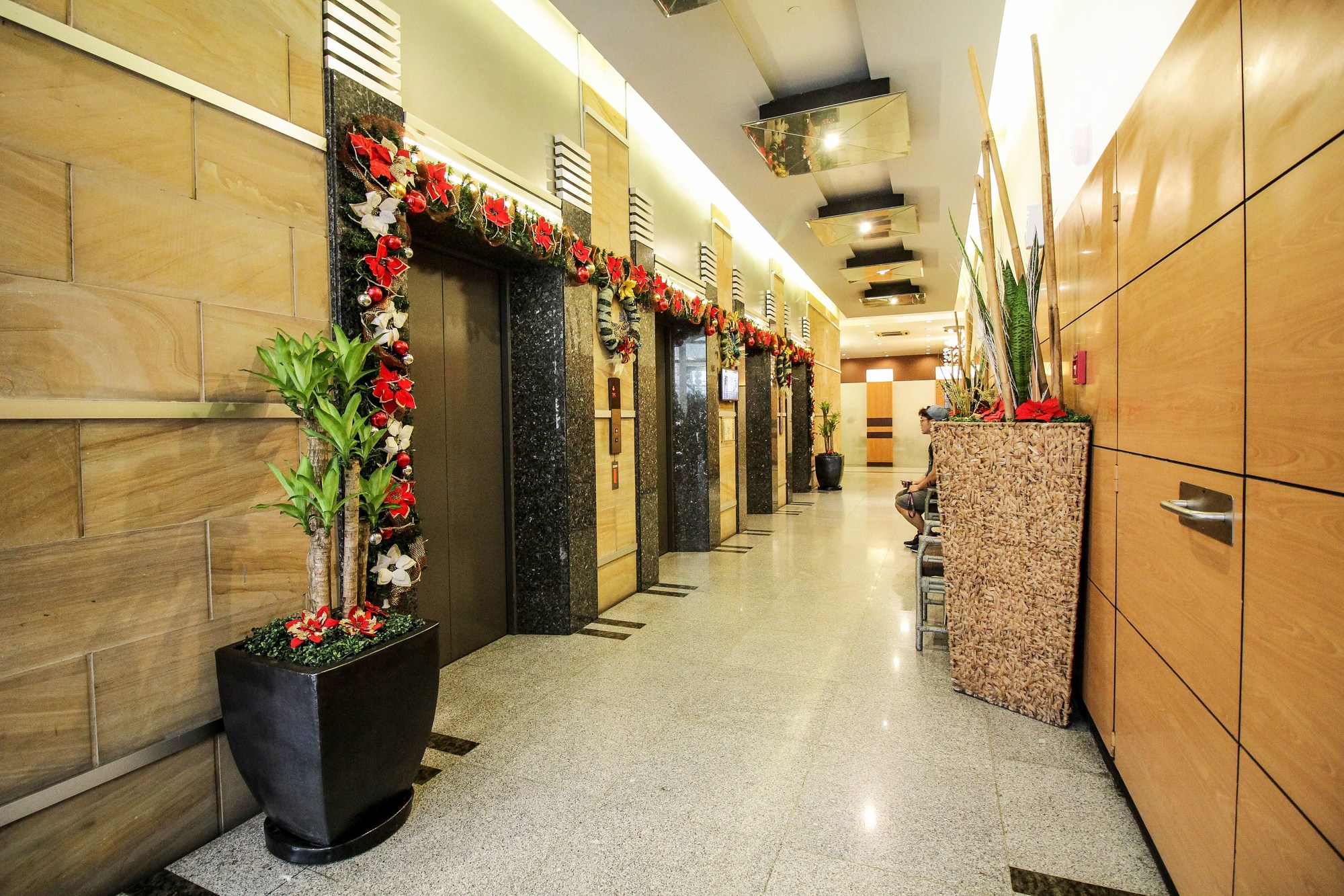 Greenhills Elan Modern