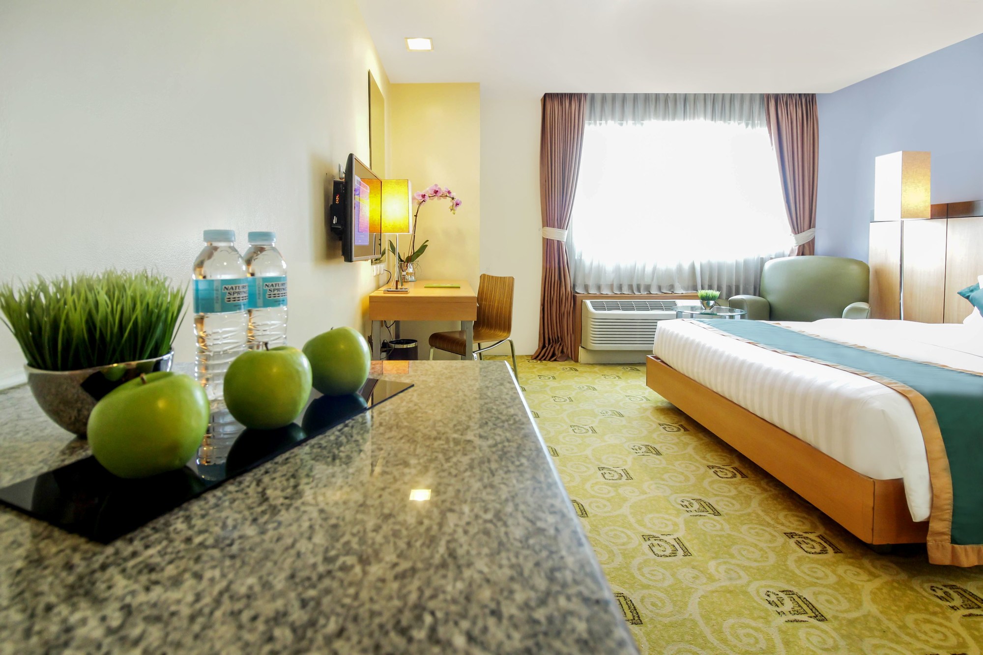 Greenhills Elan Modern