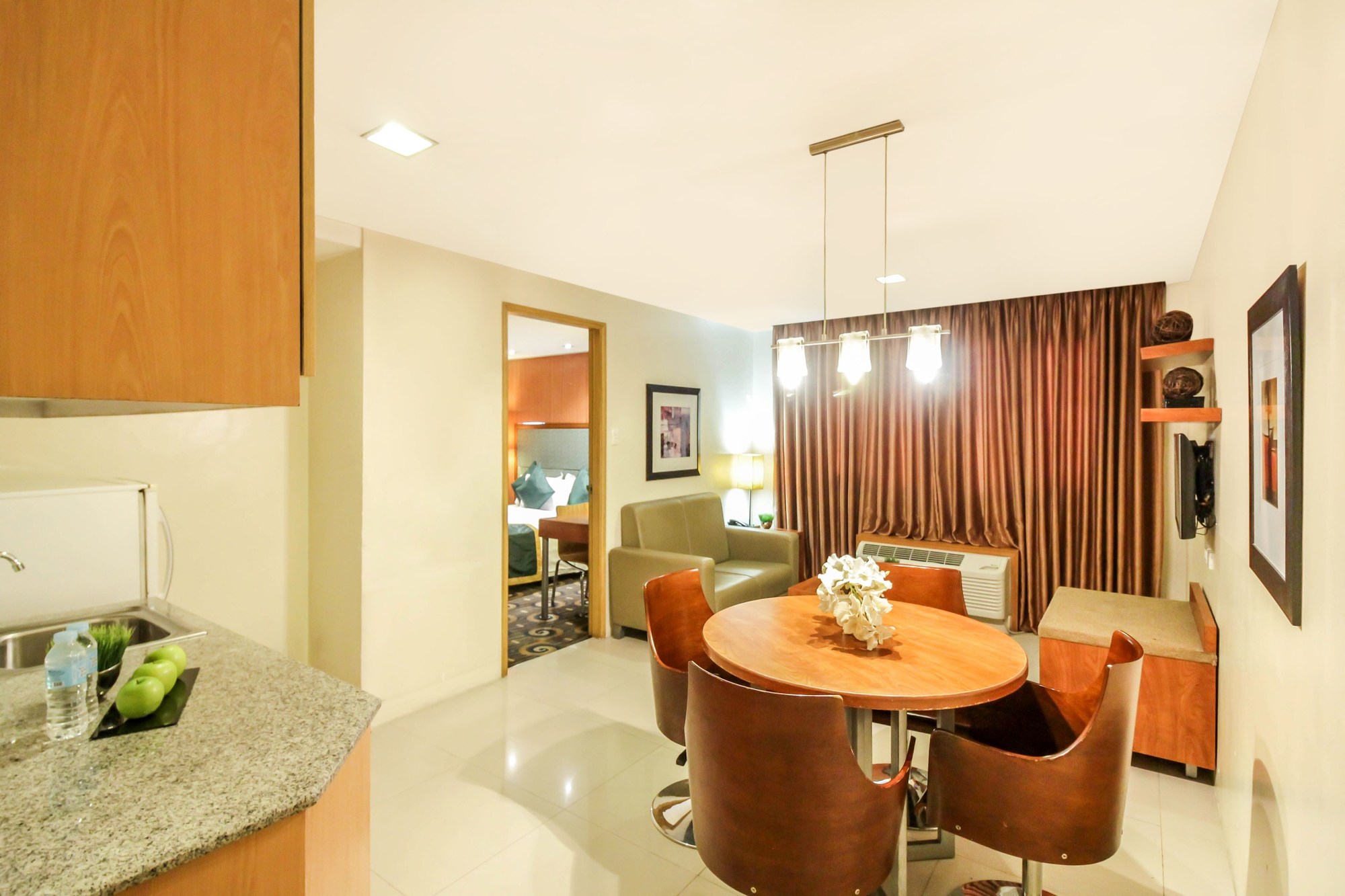 Greenhills Elan Modern