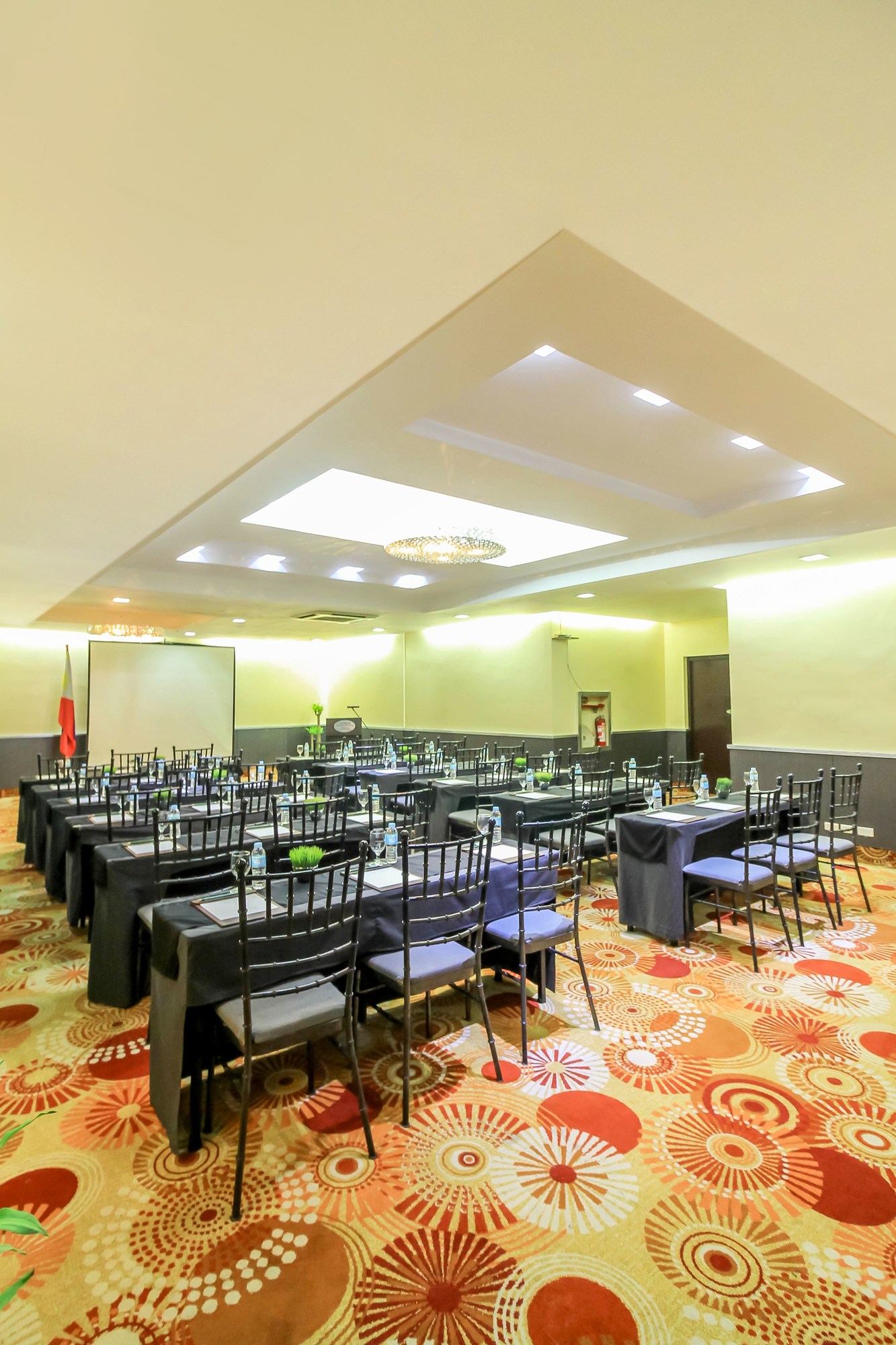 Greenhills Elan Modern