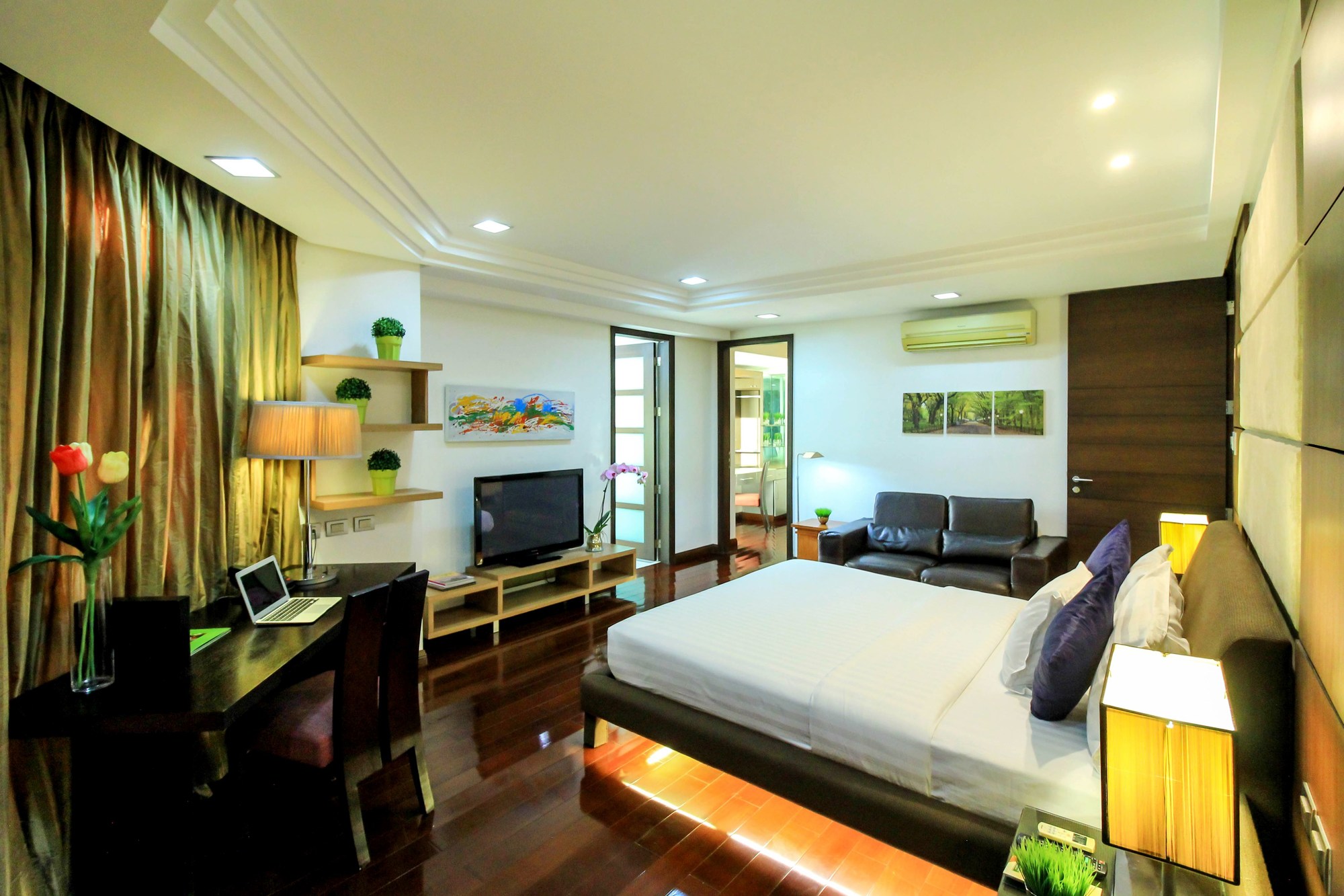 Greenhills Elan Modern
