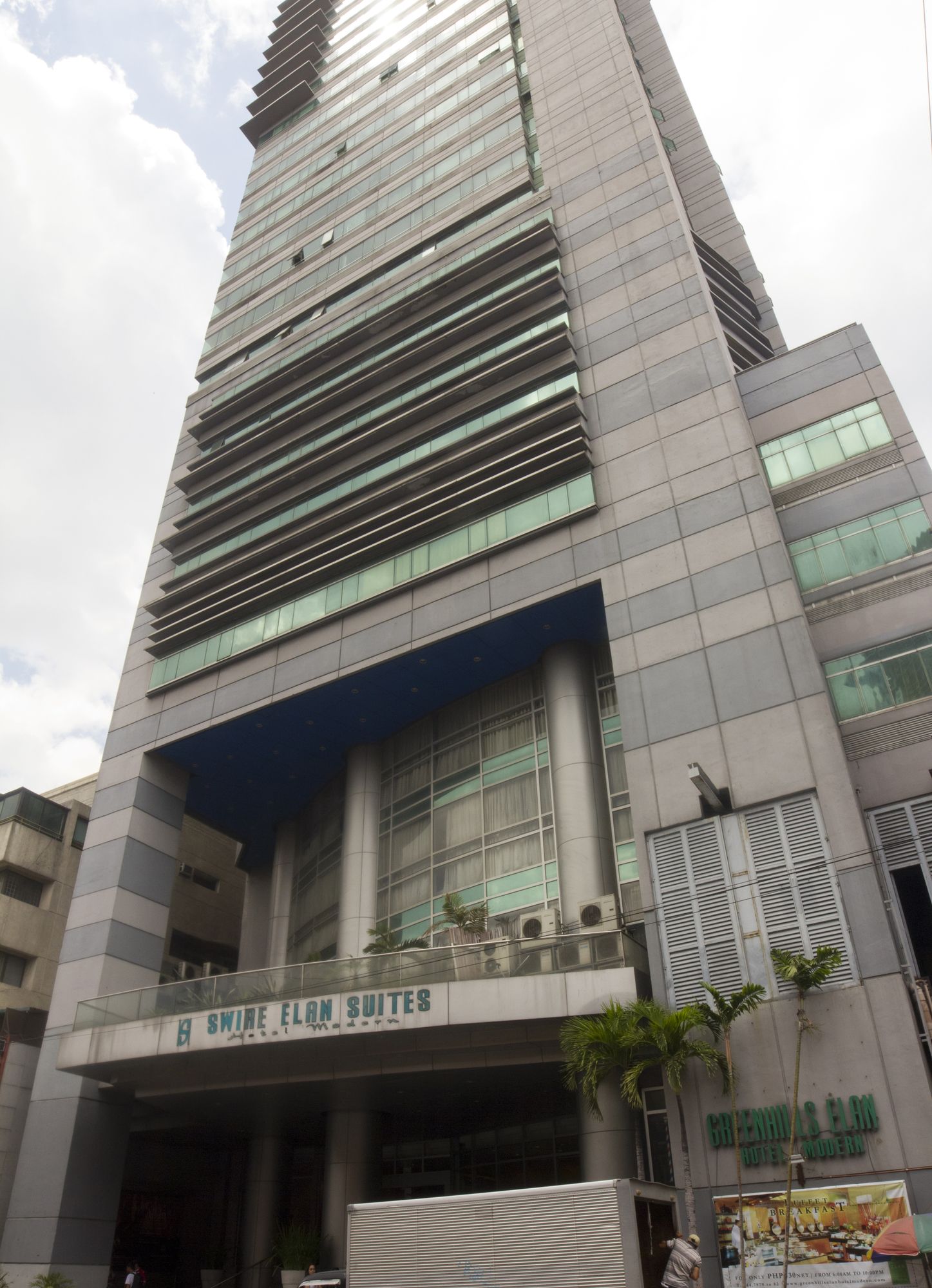 Greenhills Elan Modern