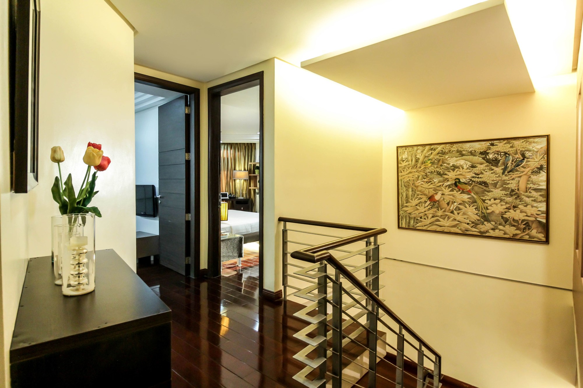 Greenhills Elan Modern