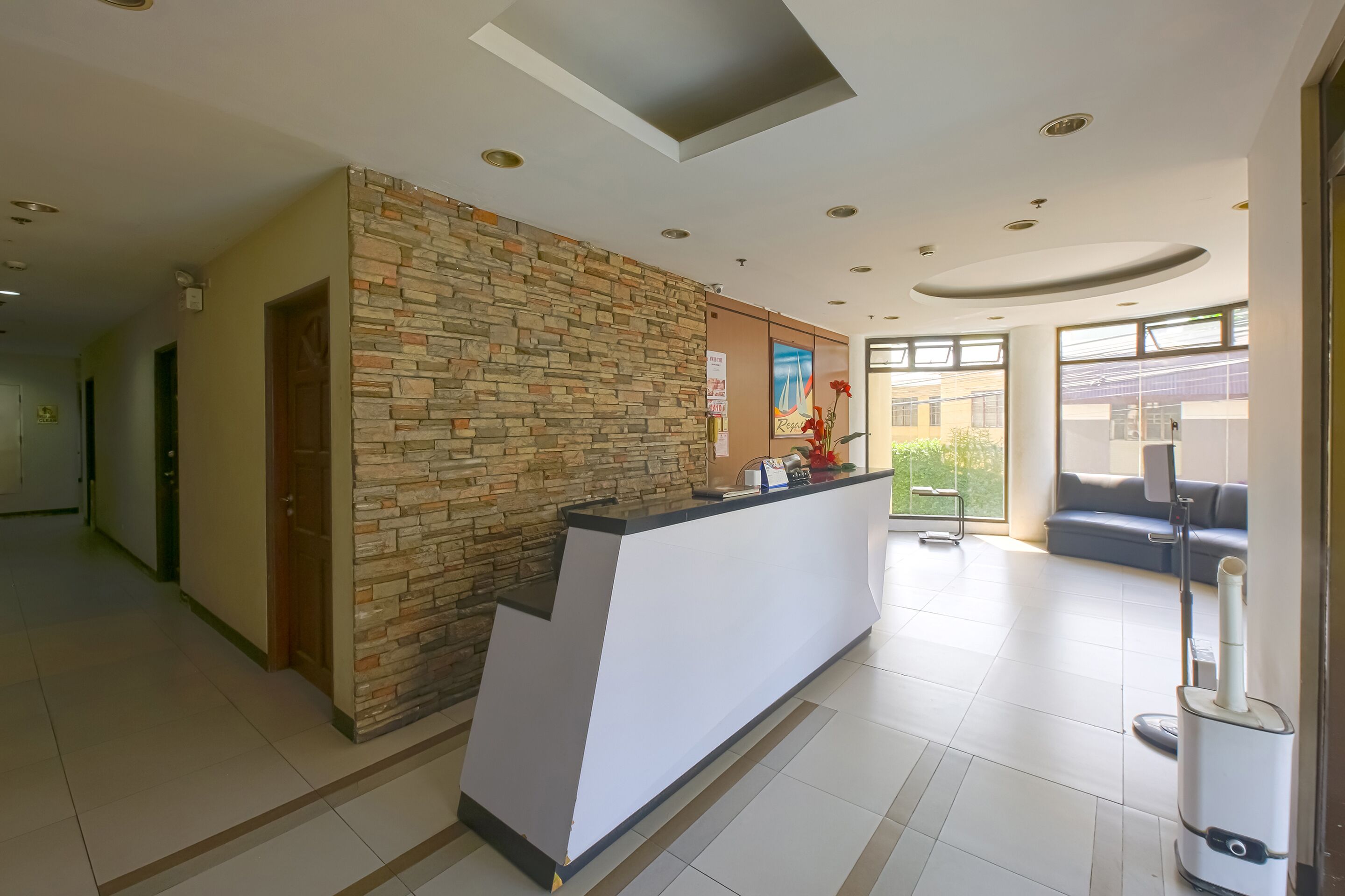 Regatta Residences by OYO Rooms