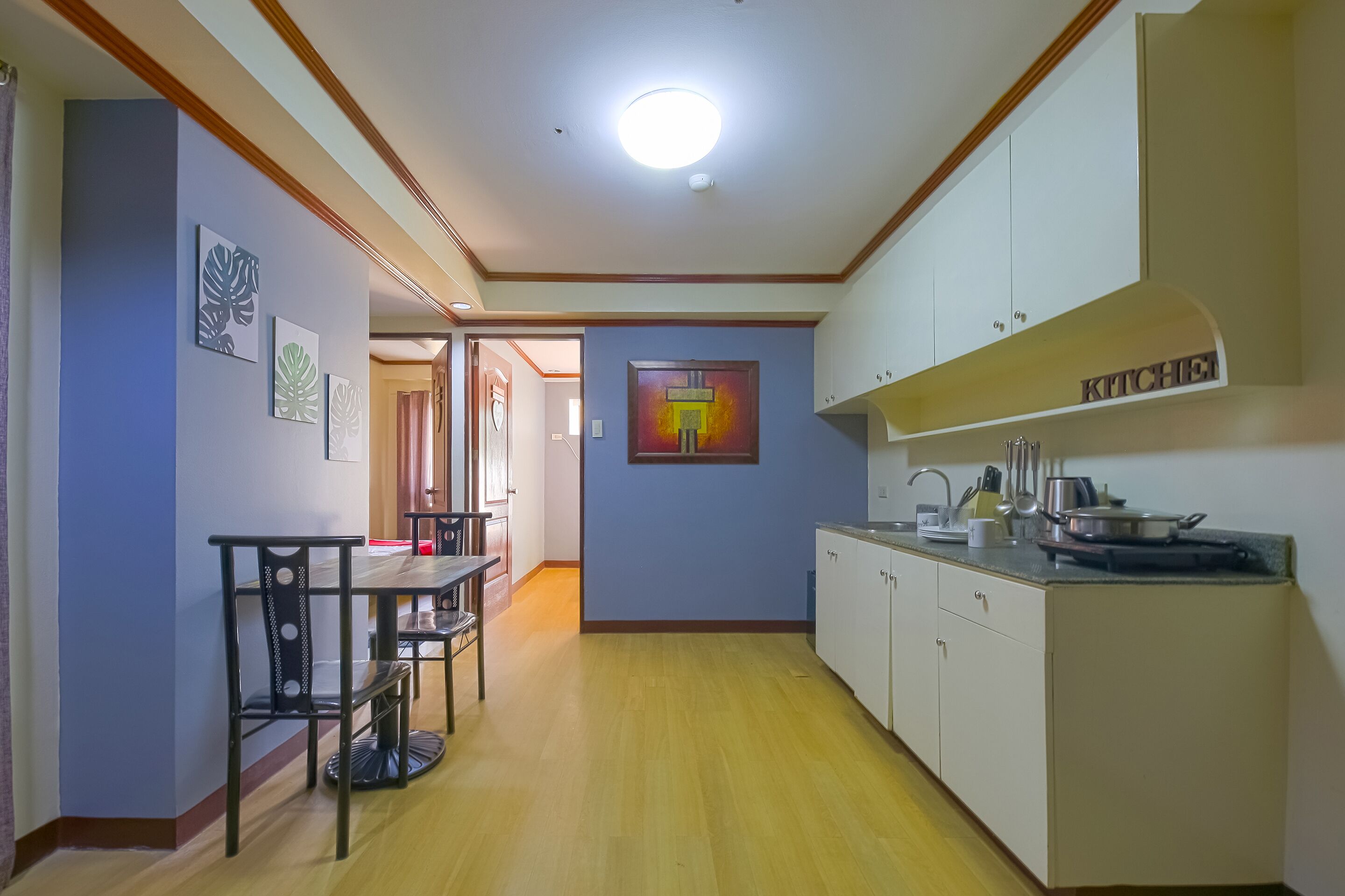 Regatta Residences by OYO Rooms