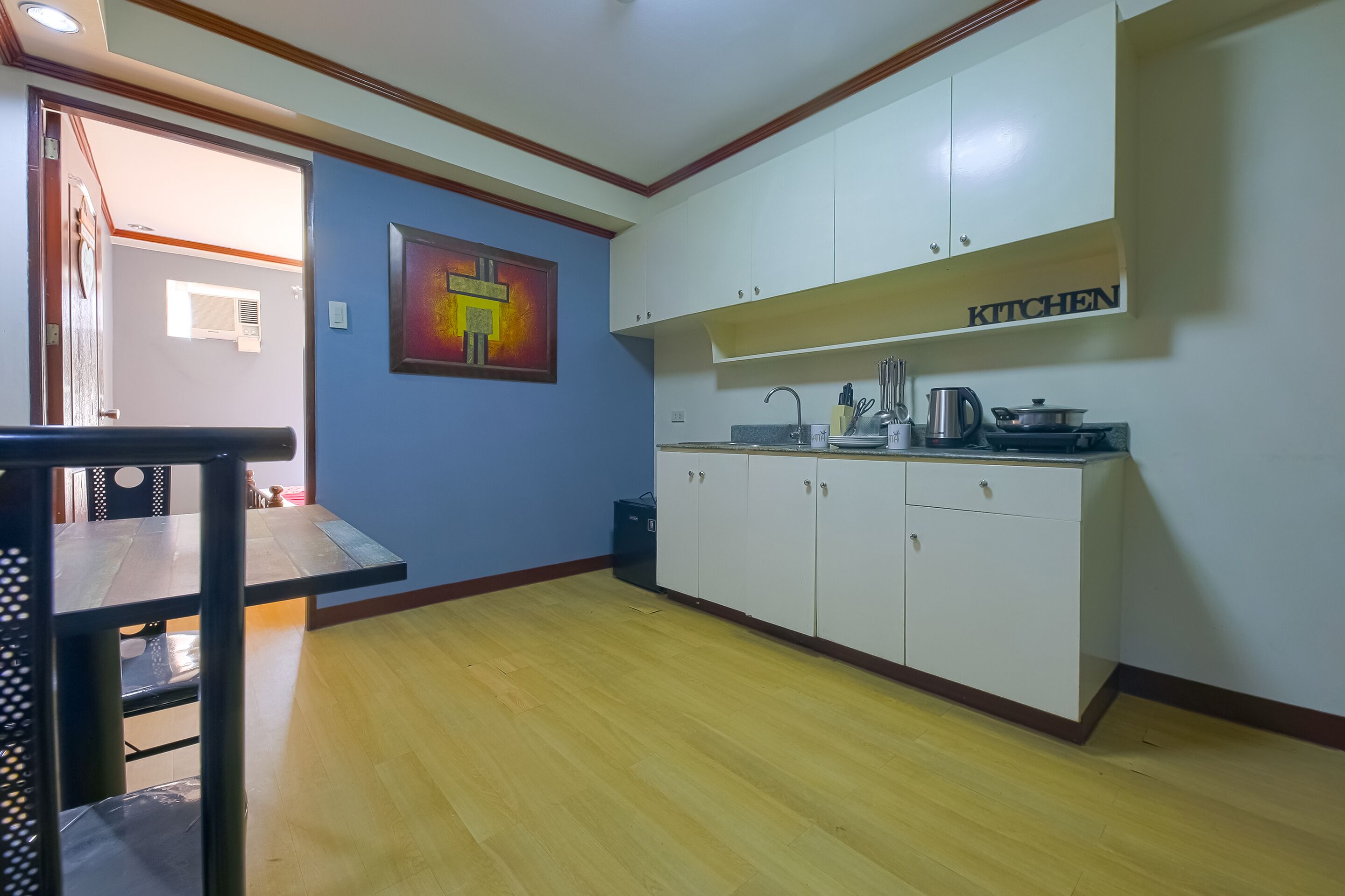 Regatta Residences by OYO Rooms
