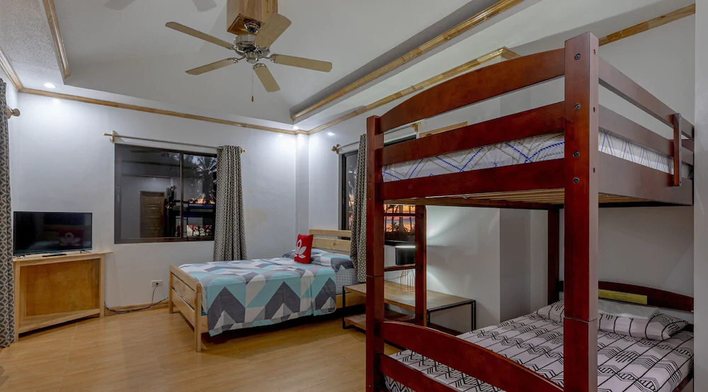 Jap Tourist Inn by Zen Rooms