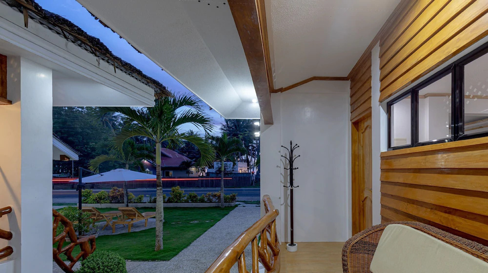 Jap Tourist Inn by Zen Rooms