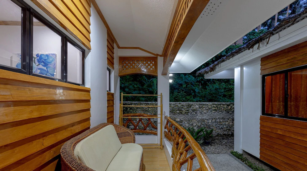 Jap Tourist Inn by Zen Rooms