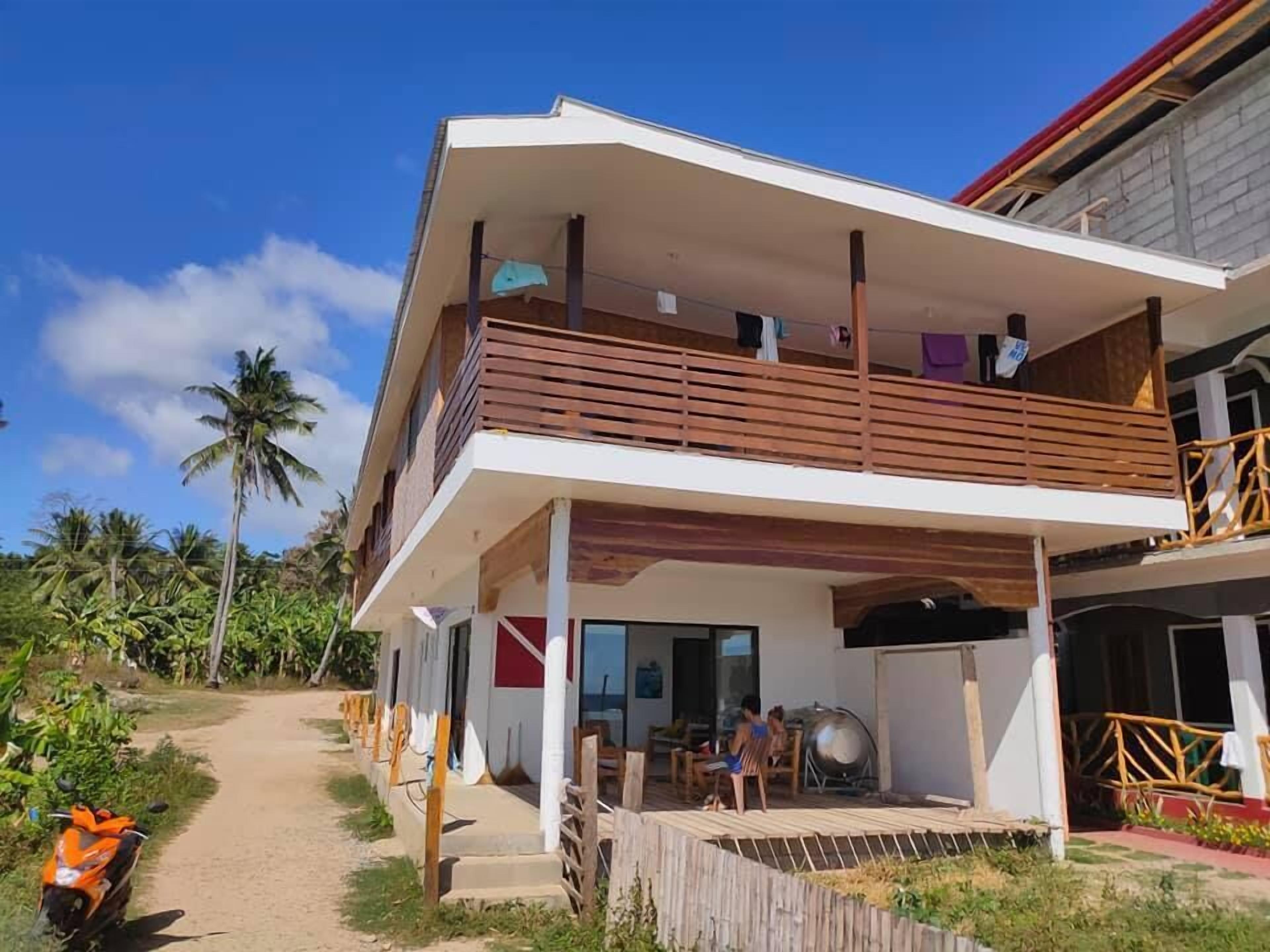 Mystic Divers Guesthouse