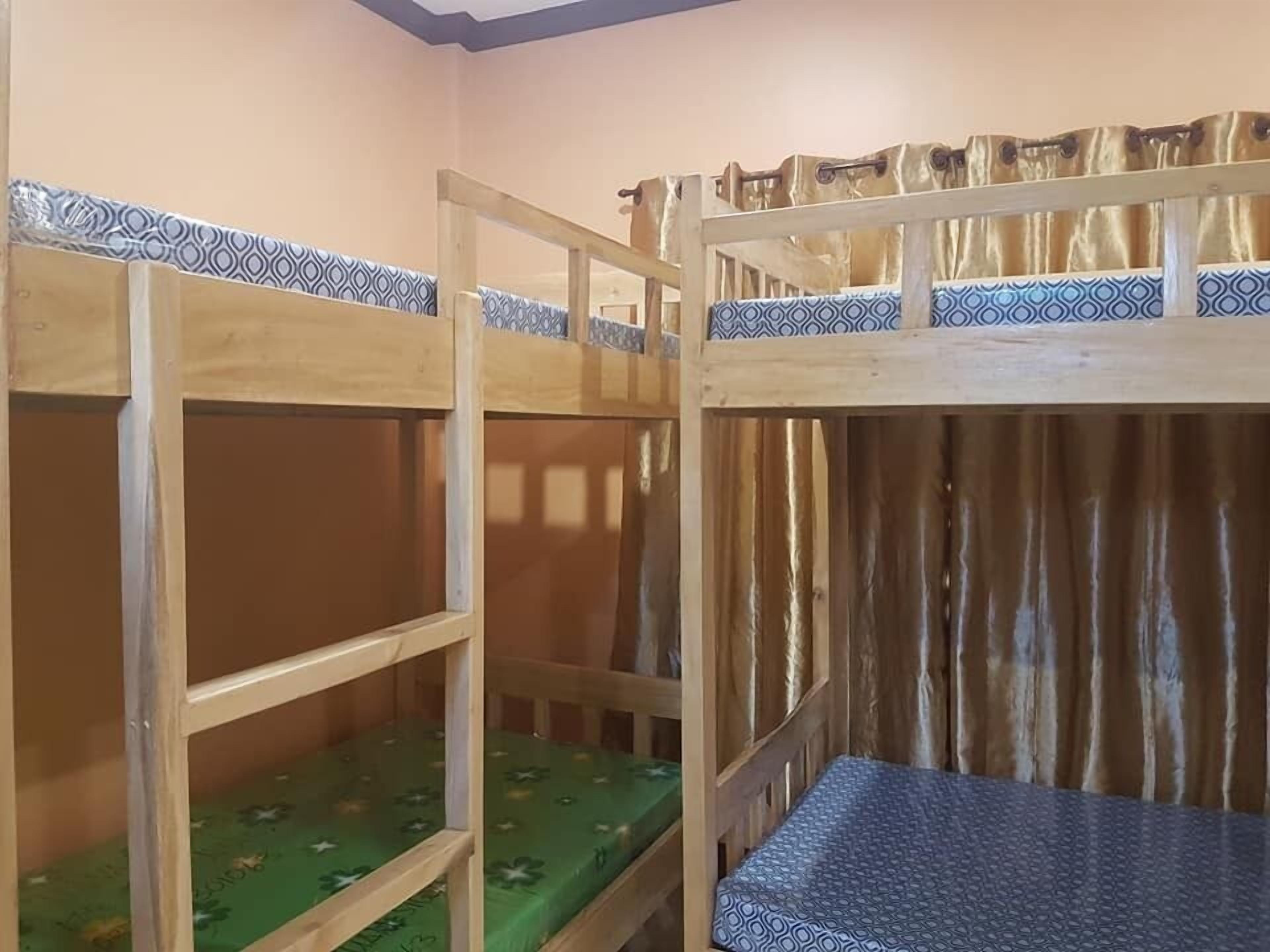 Stellaz Guesthouse
