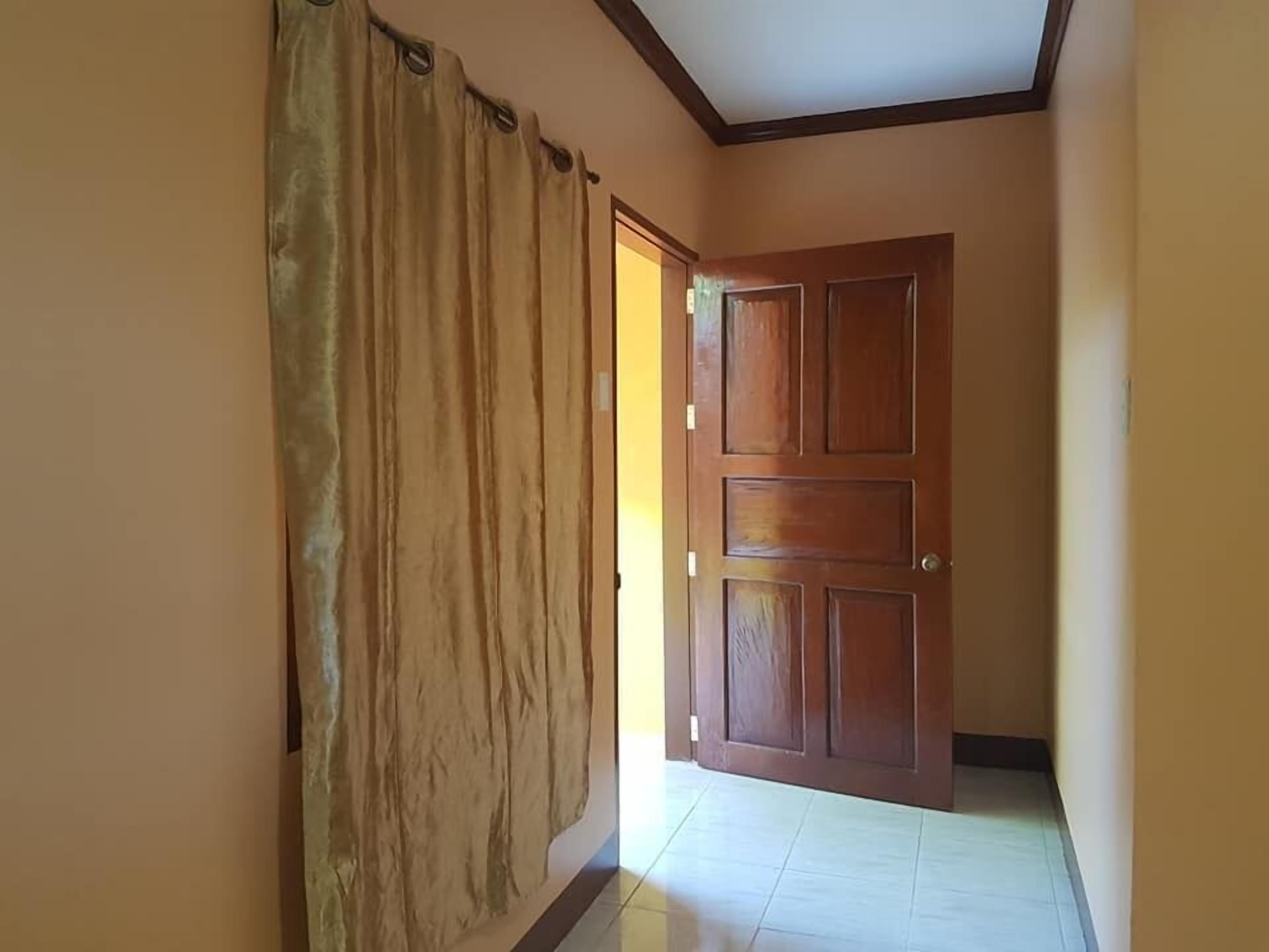 Stellaz Guesthouse