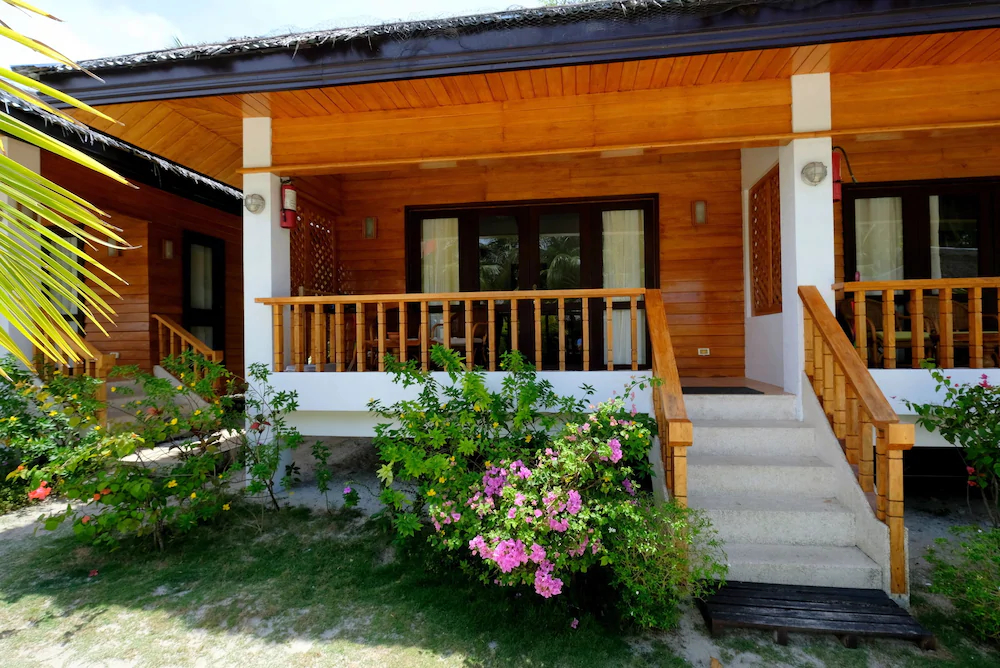 White Villas Resort
