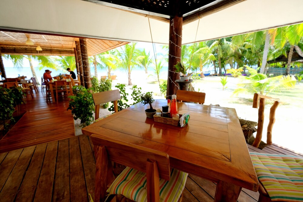 White Villas Resort
