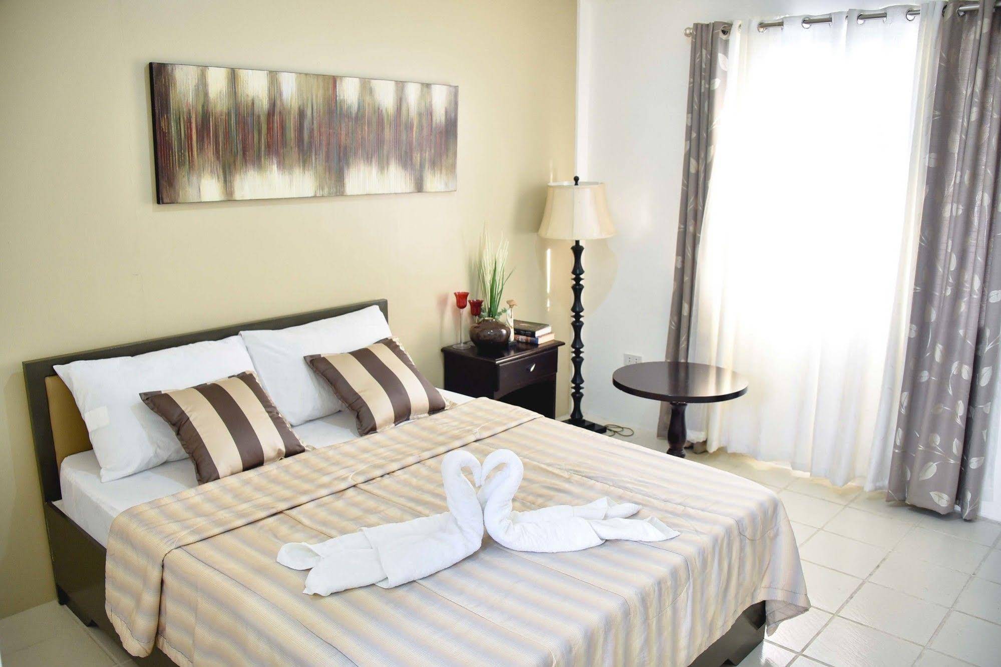 BESM Travelers Inn