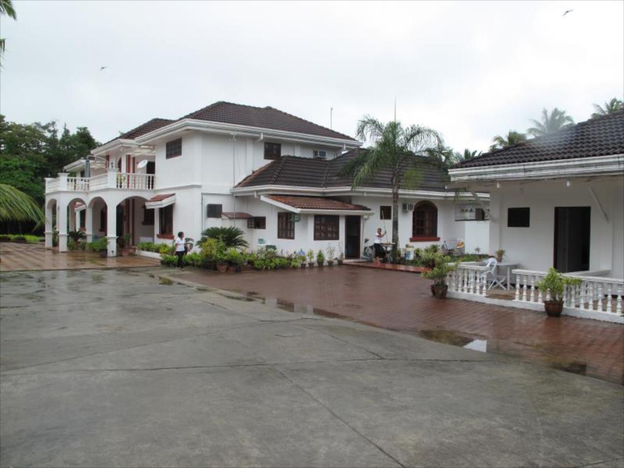 Playa De Paraiso Resort