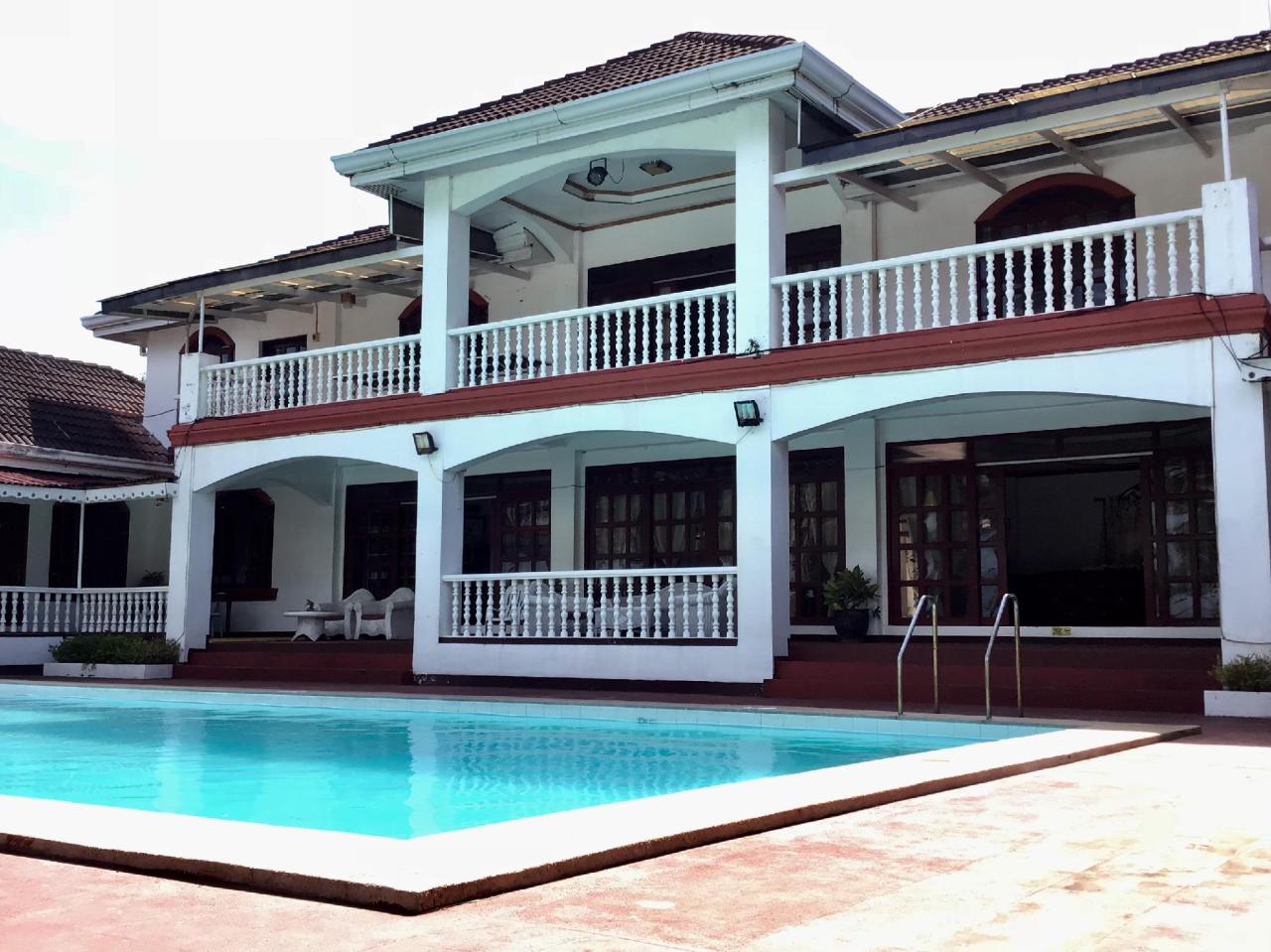 Playa De Paraiso Resort