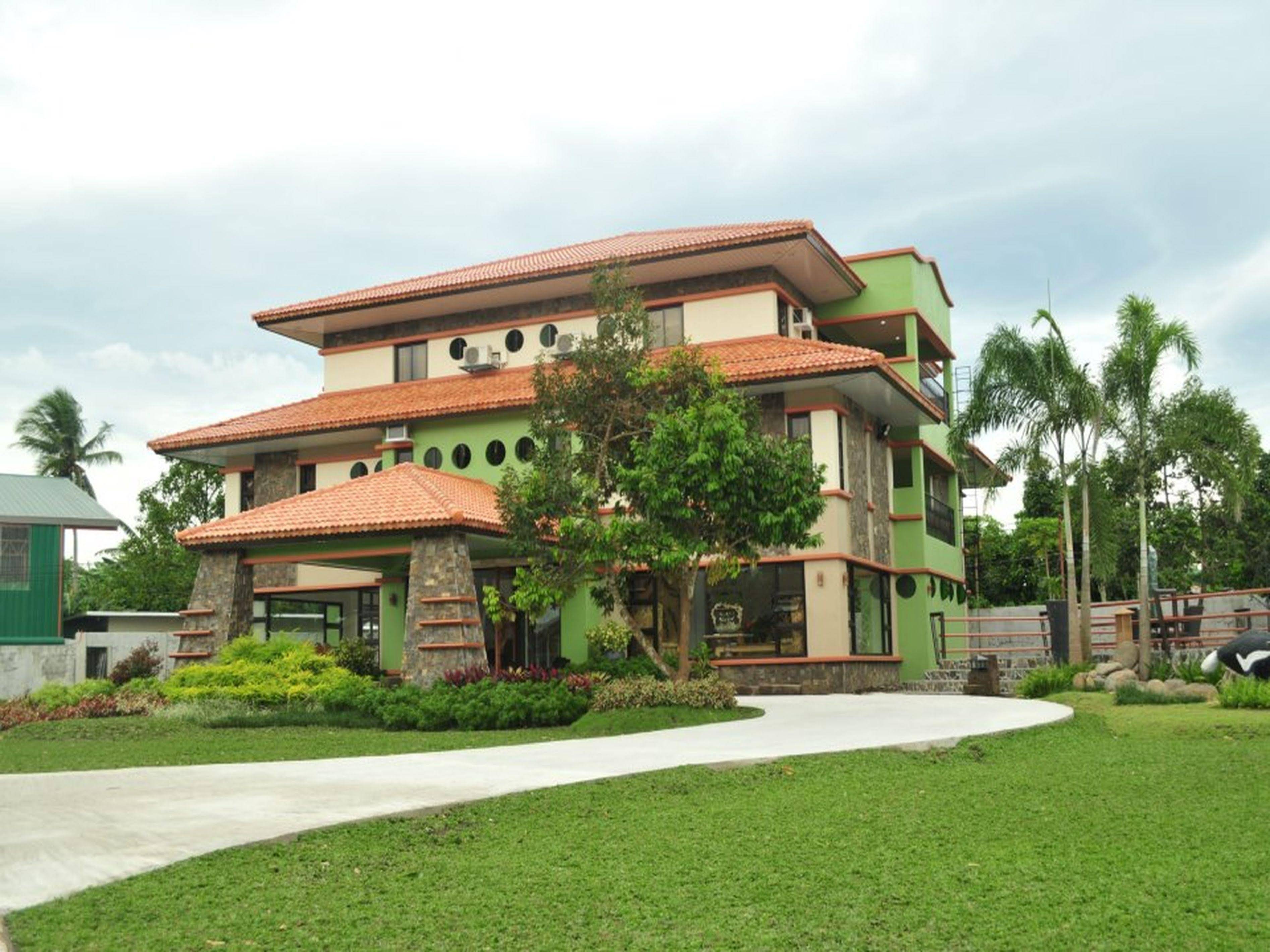 Auravel Grande Hotel And Resort