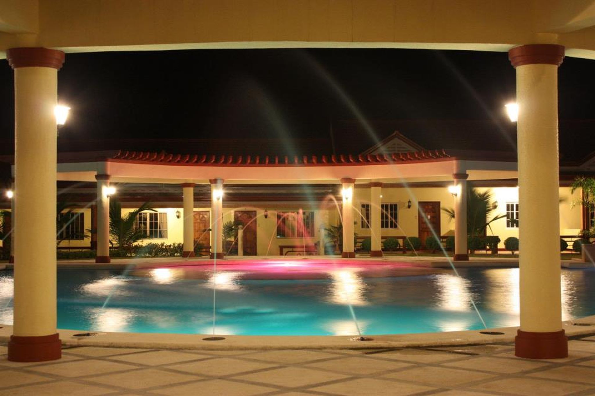 Hagnaya Beach Resort And Restaurant