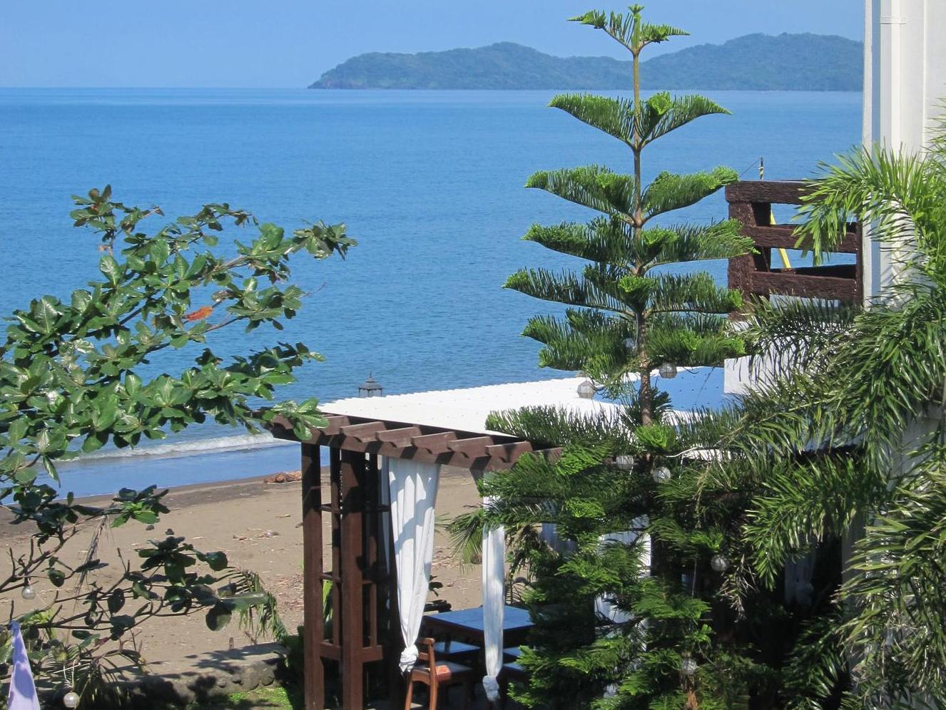 Country Inn Hotel and Restaurant