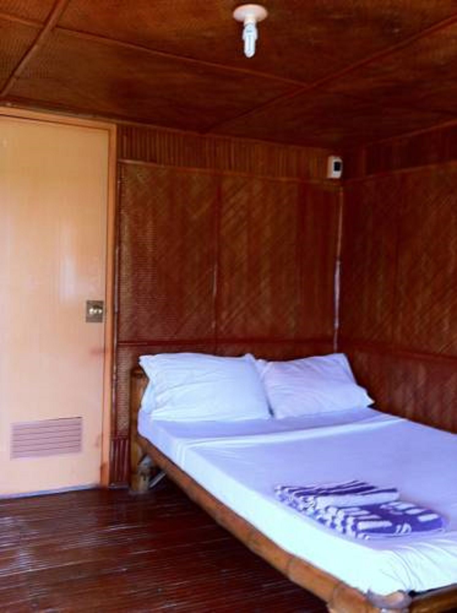 Beach Placid Resort & Restaurant