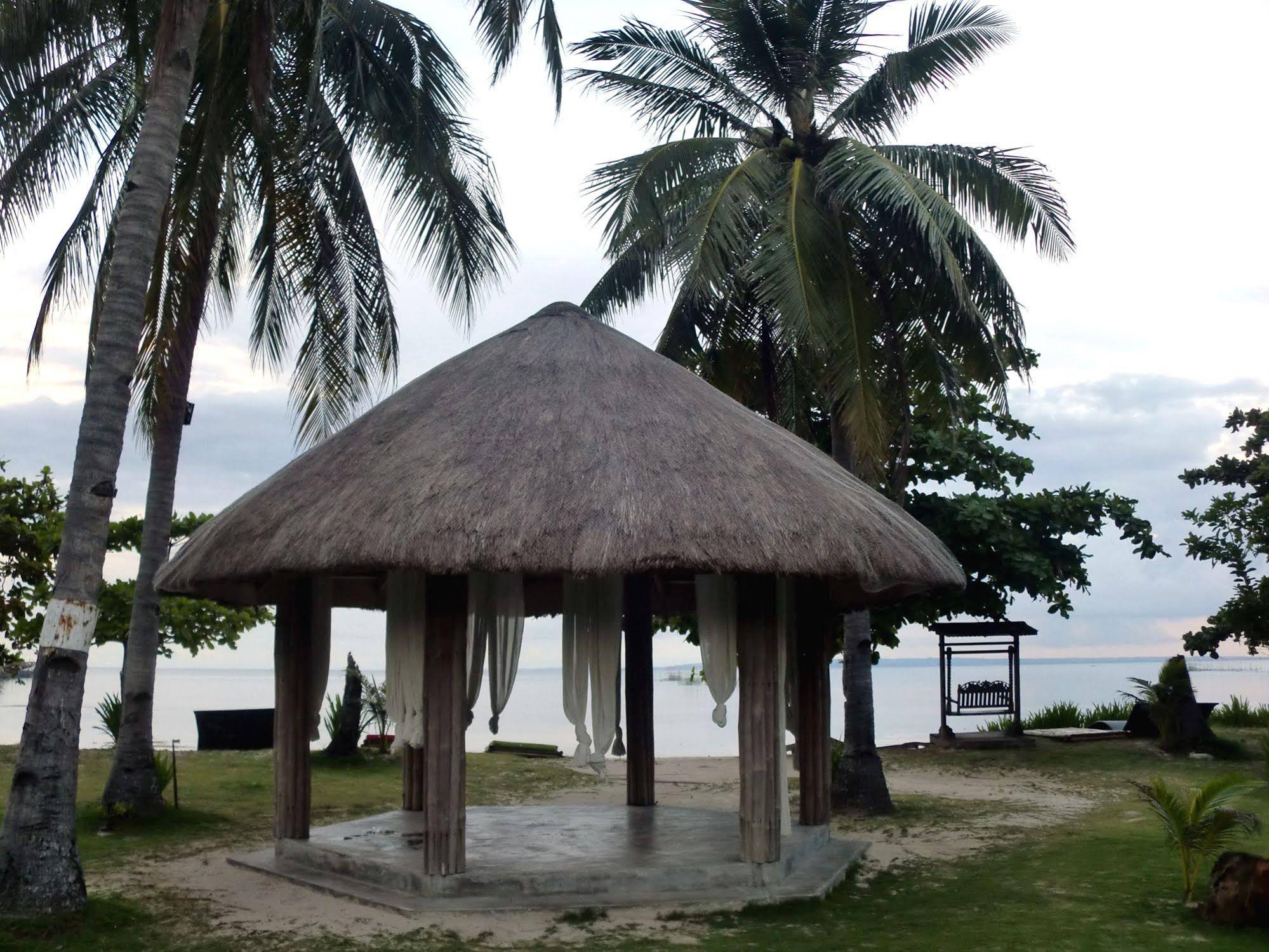 Hoyohoy Villas